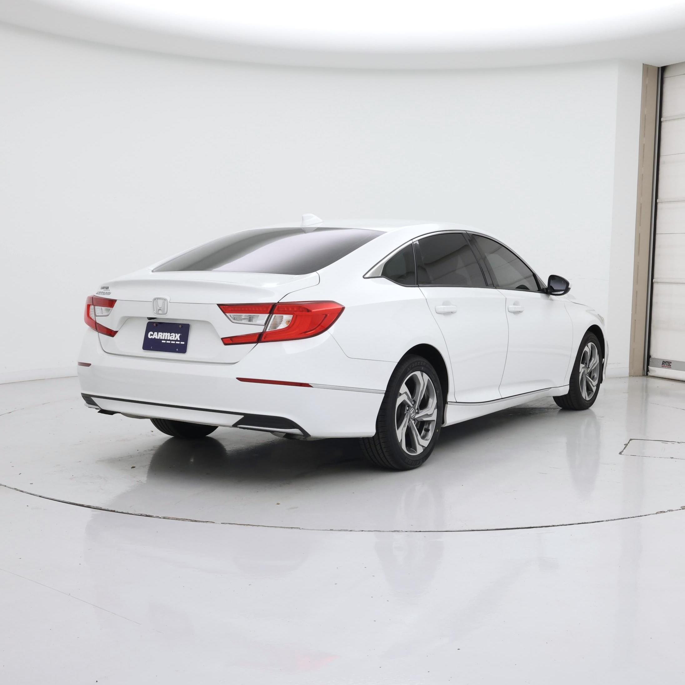 Thumbnail: 2018 Honda Accord - 8