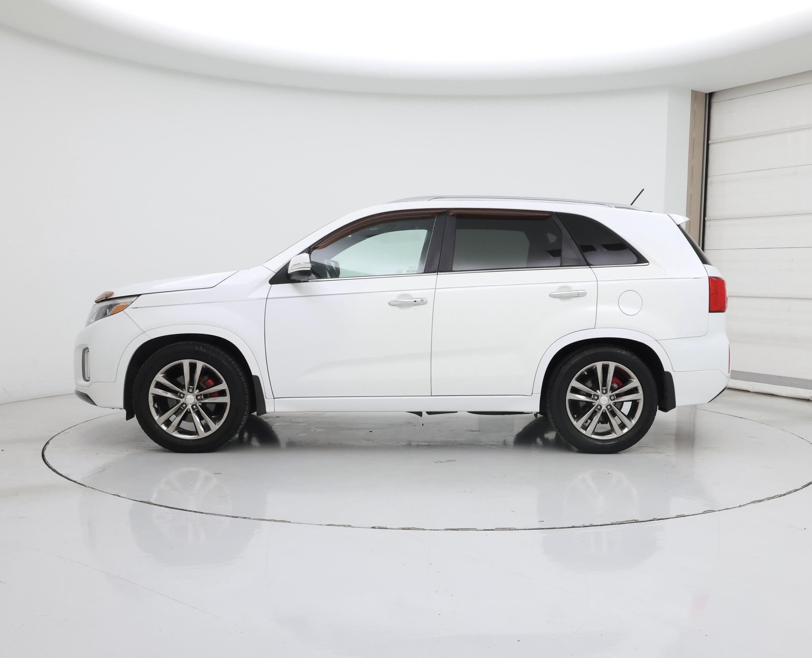 Thumbnail: 2014 Kia Sorento - 3