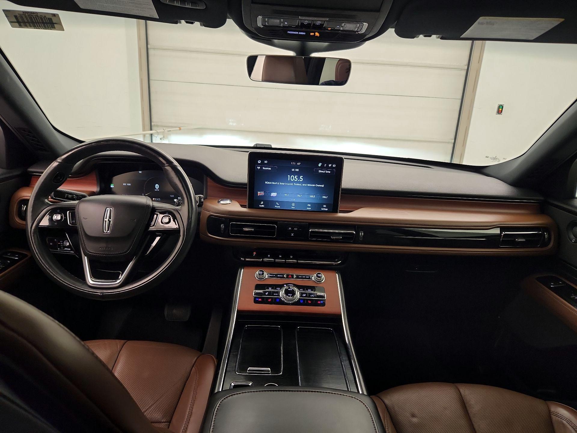 Thumbnail: 2021 Lincoln Aviator - 9