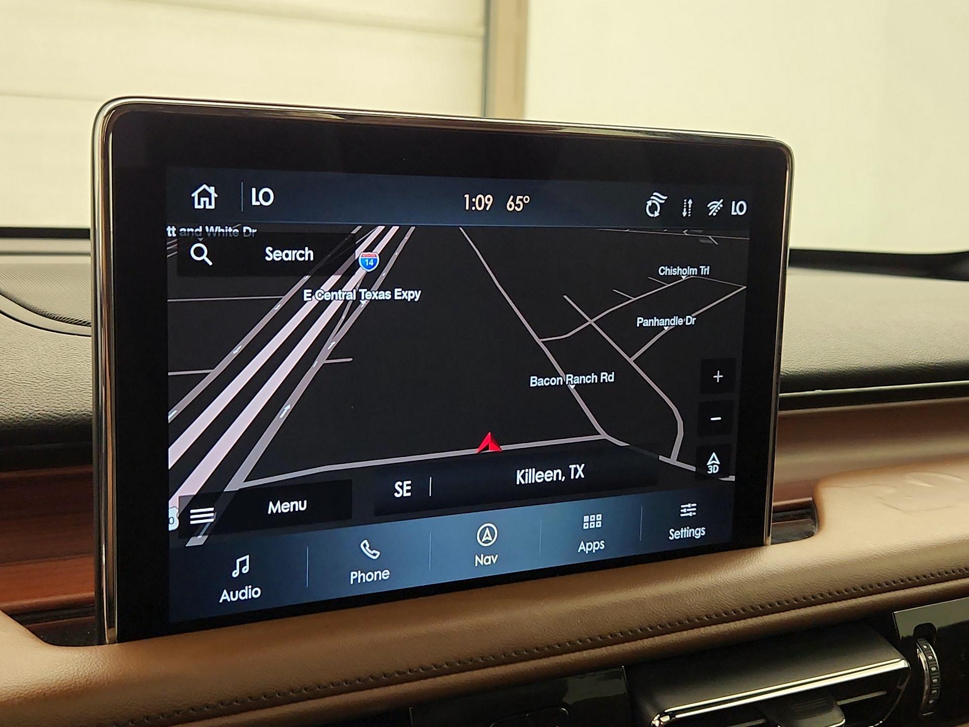 Thumbnail: 2021 Lincoln Aviator - 14