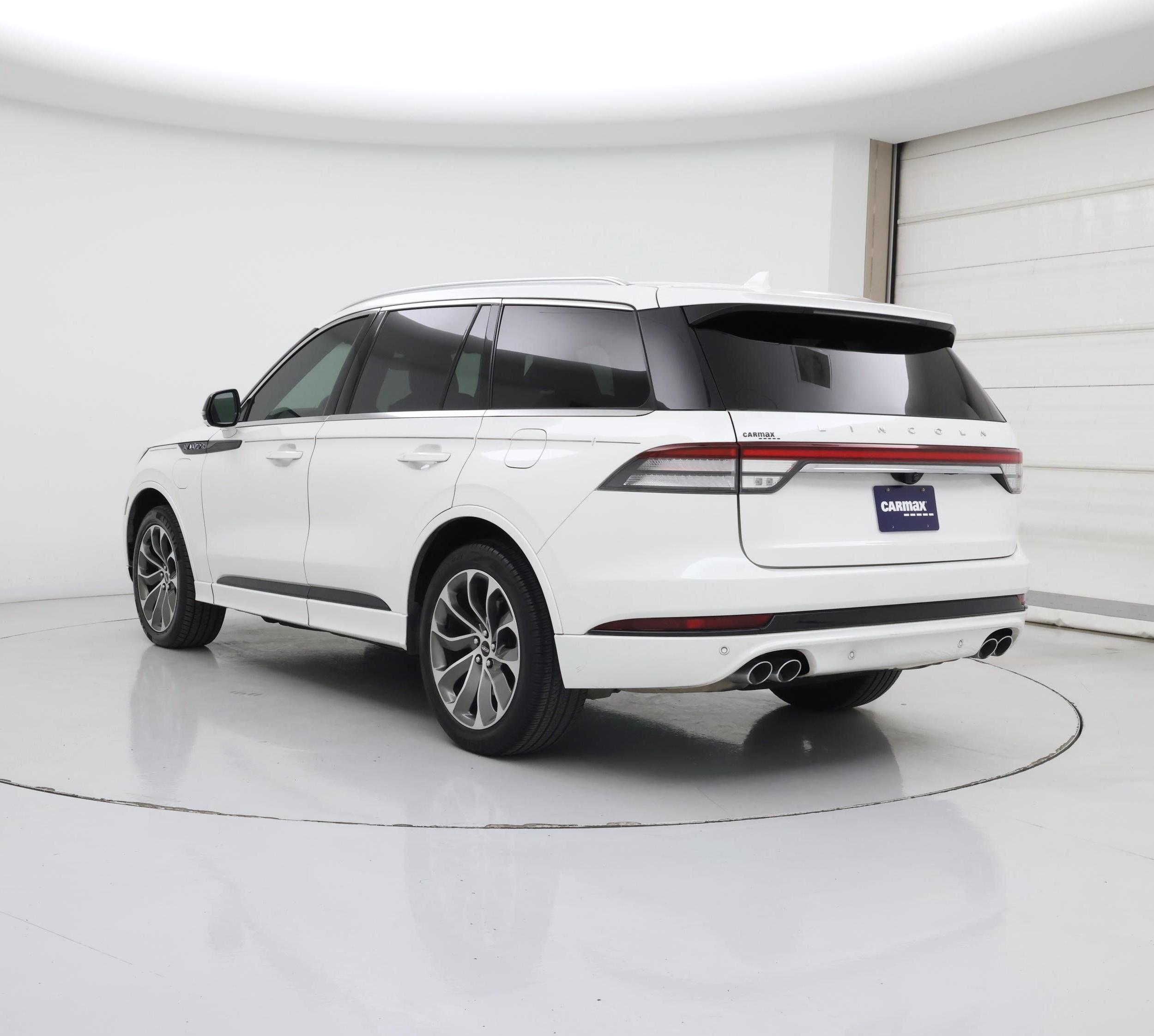 Thumbnail: 2021 Lincoln Aviator - 2