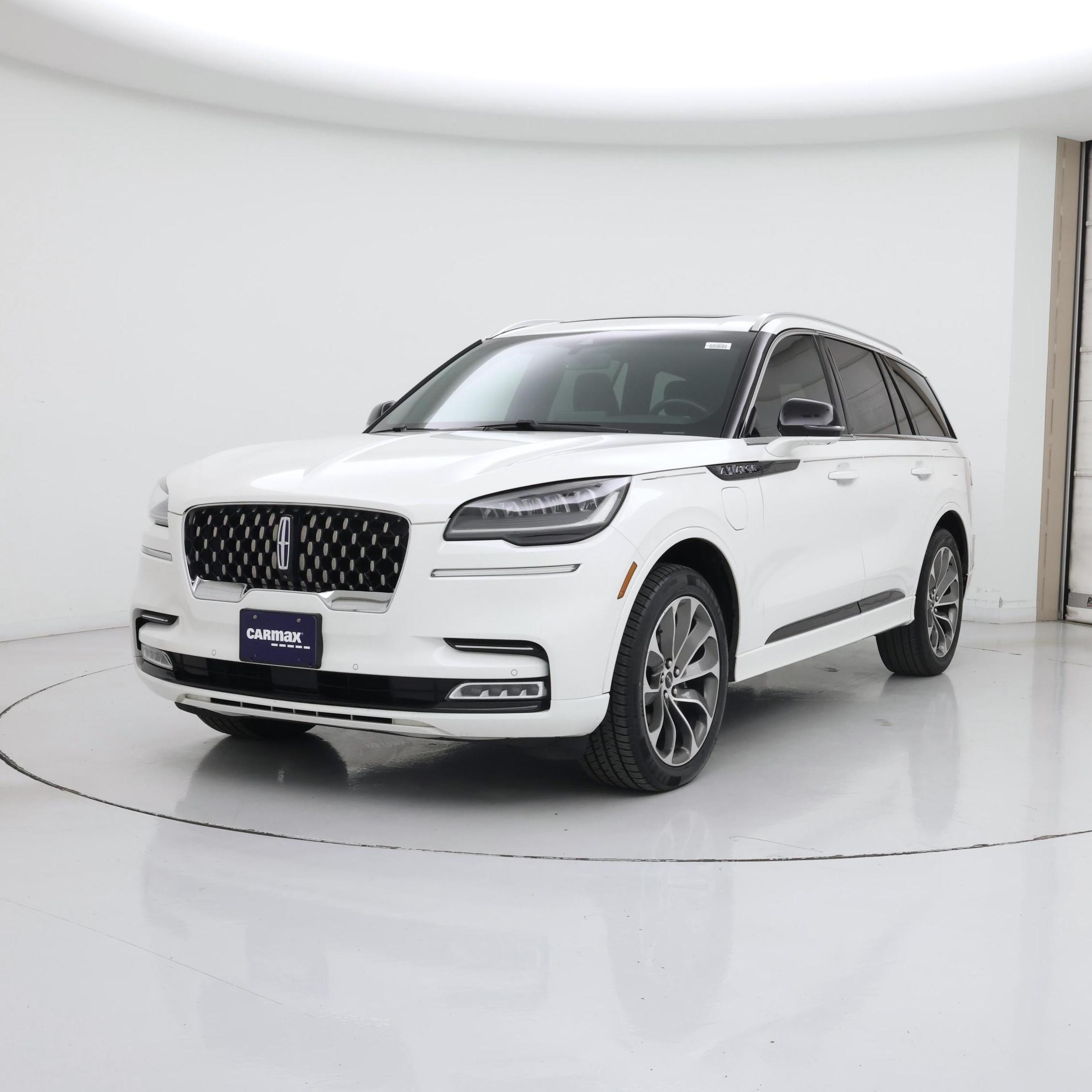 Thumbnail: 2021 Lincoln Aviator - 4