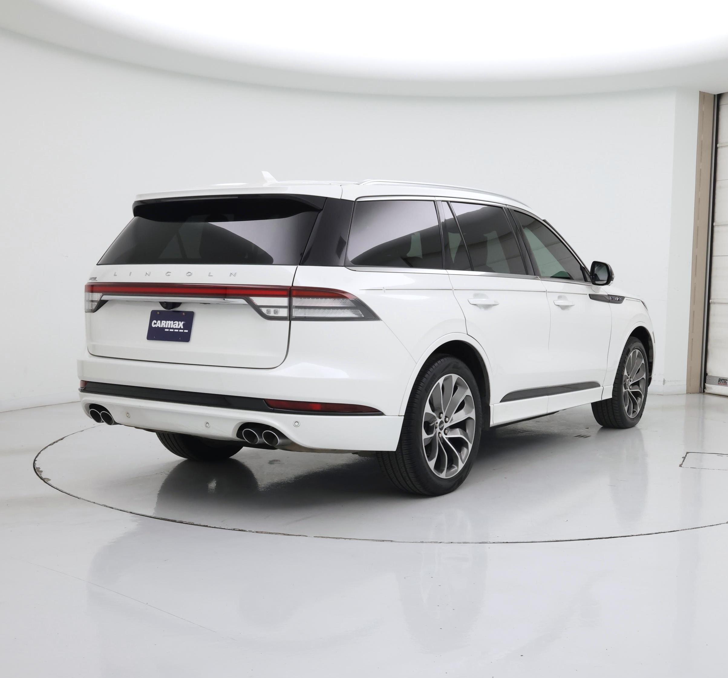 Thumbnail: 2021 Lincoln Aviator - 8