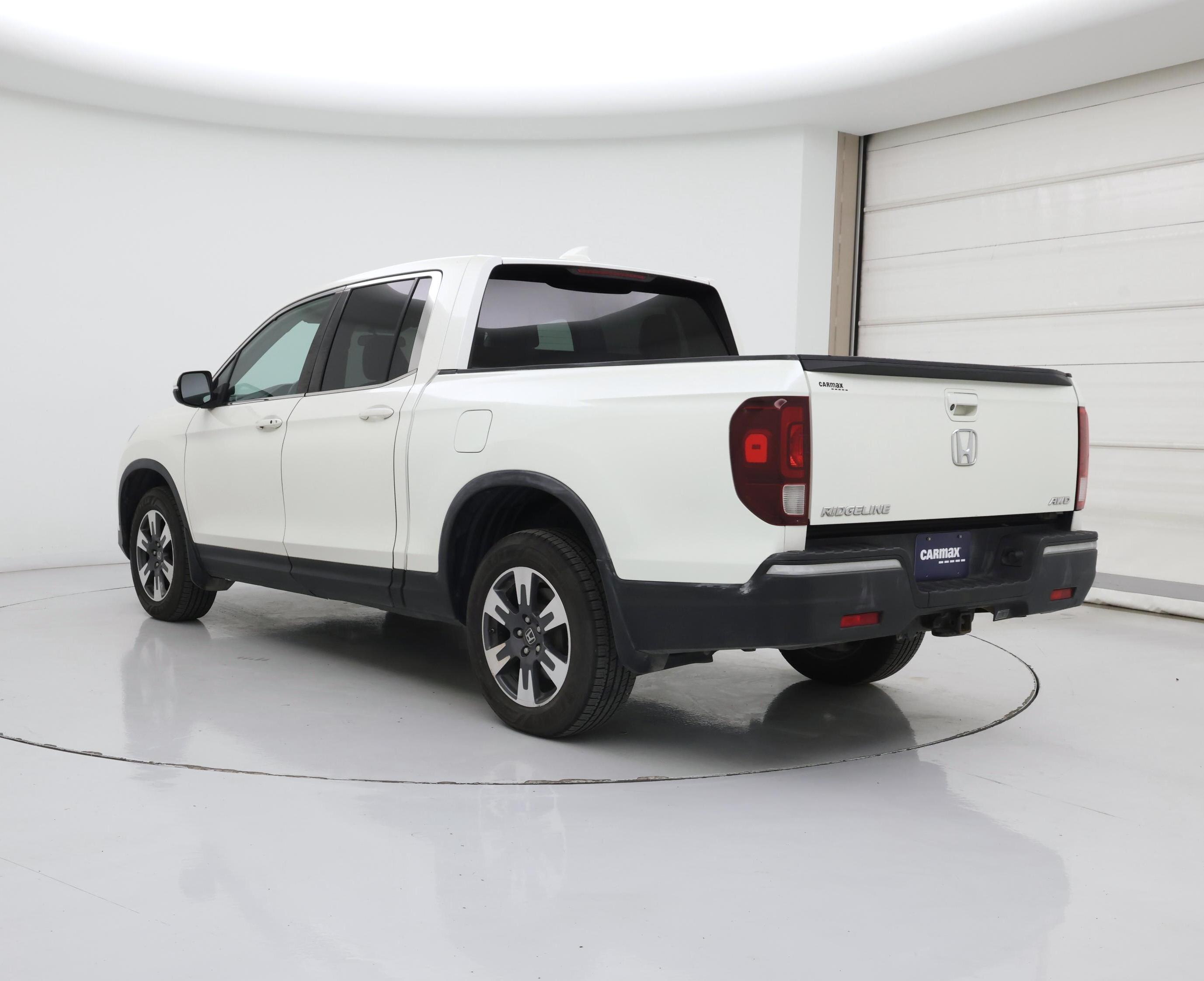 Thumbnail: 2017 Honda Ridgeline - 2