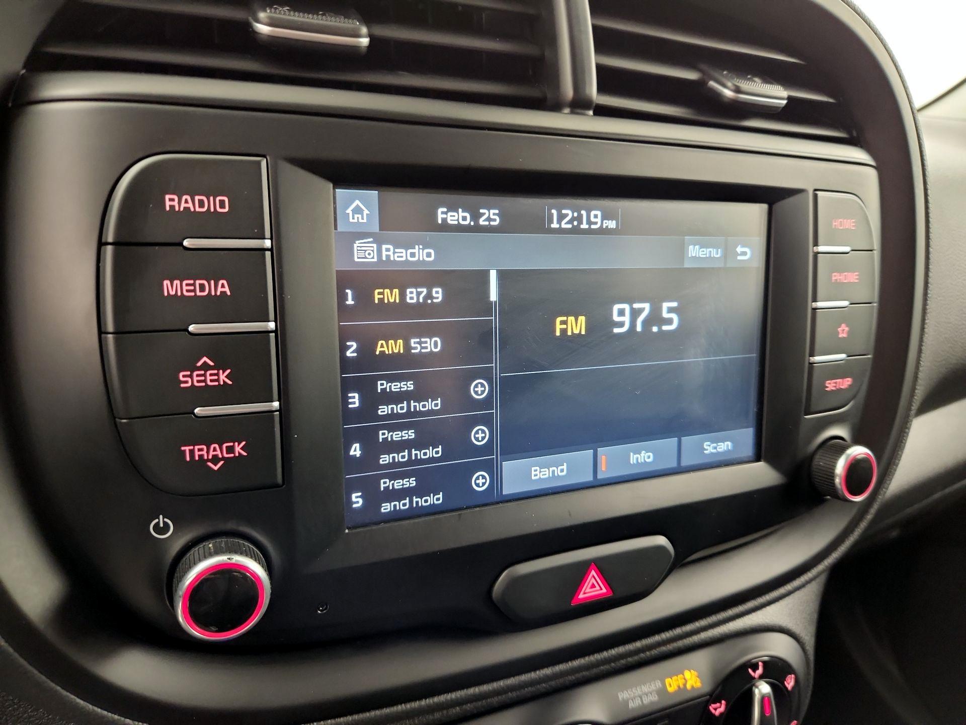 Thumbnail: 2021 Kia Soul - 15