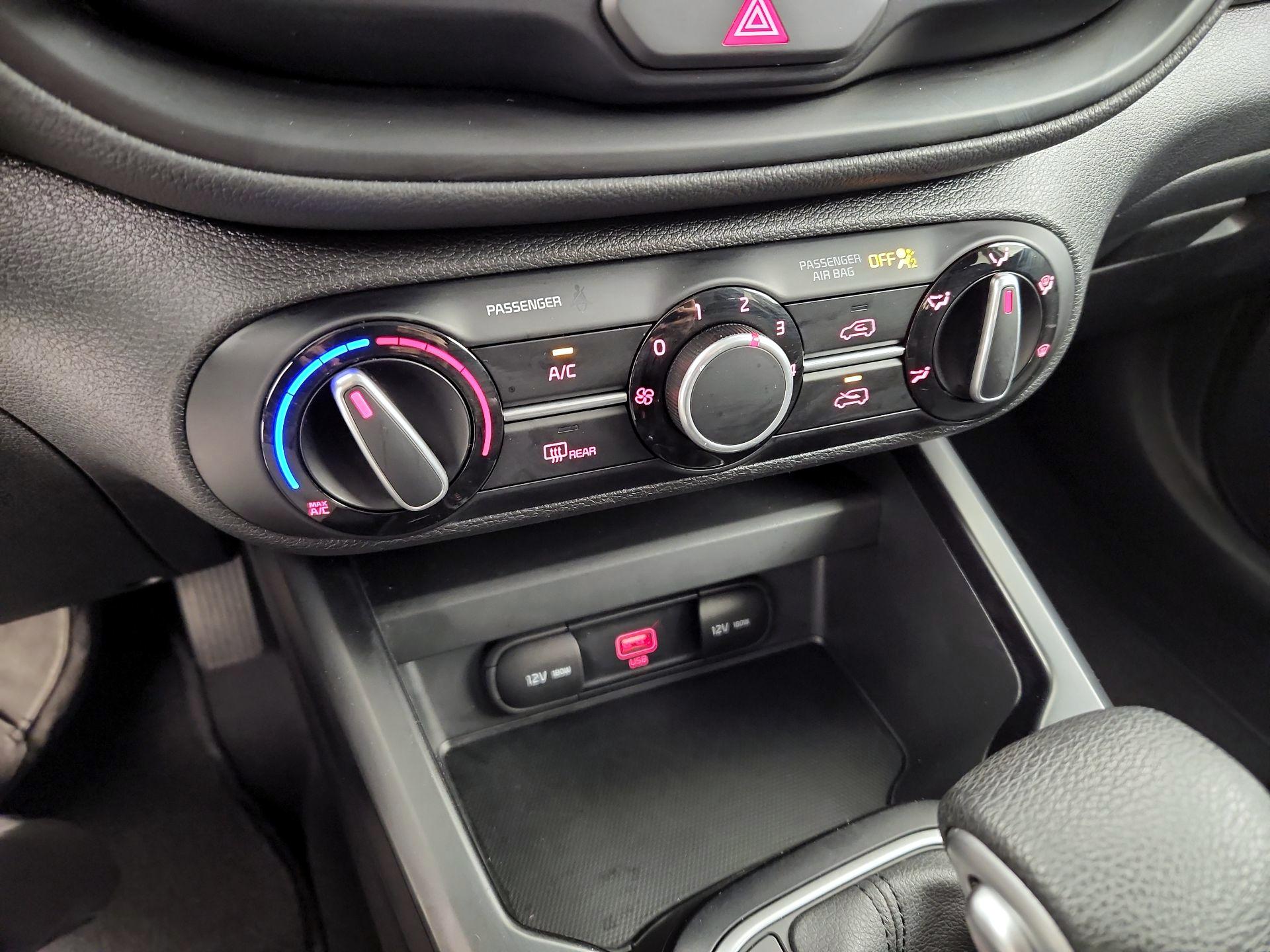 Thumbnail: 2021 Kia Soul - 16