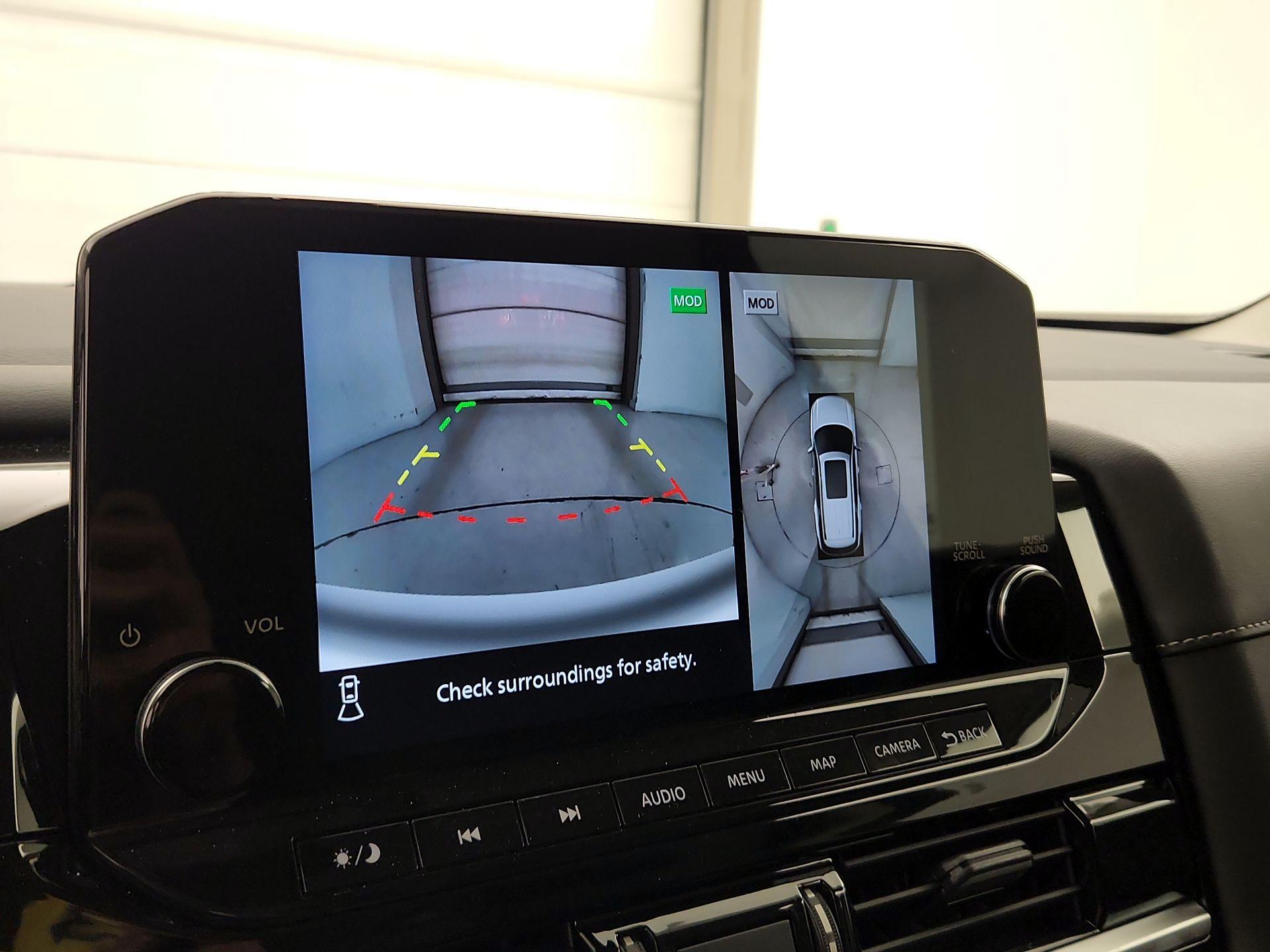 Thumbnail: 2023 Nissan Pathfinder - 14