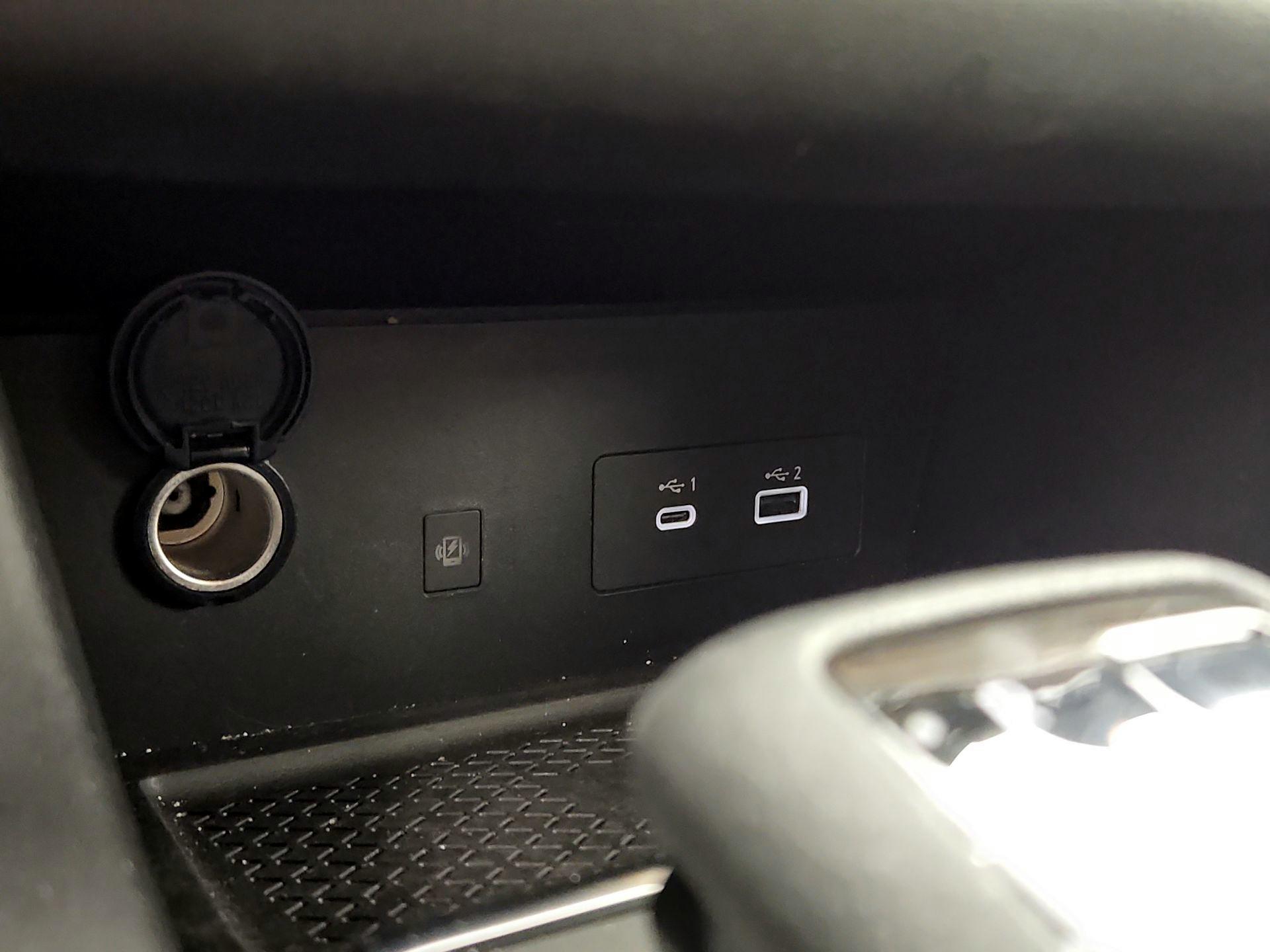 Thumbnail: 2023 Nissan Pathfinder - 18