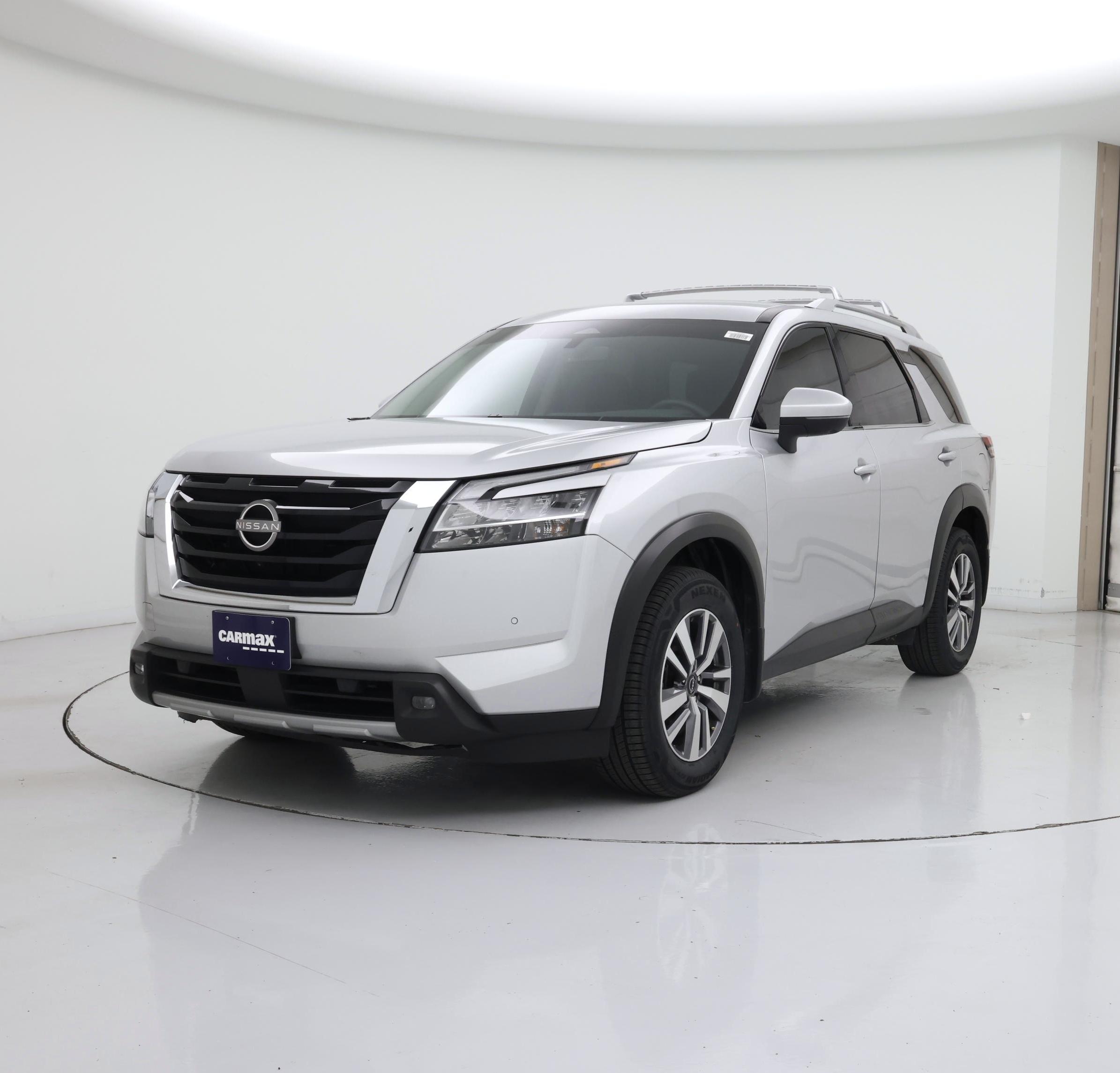 Thumbnail: 2023 Nissan Pathfinder - 4