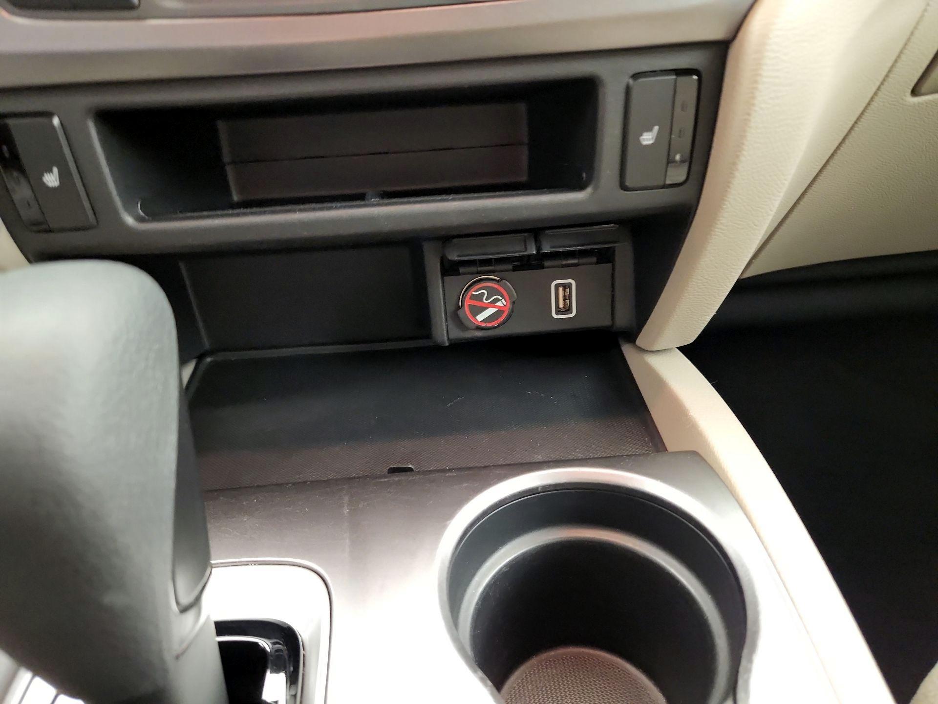 Thumbnail: 2019 Honda Pilot - 18