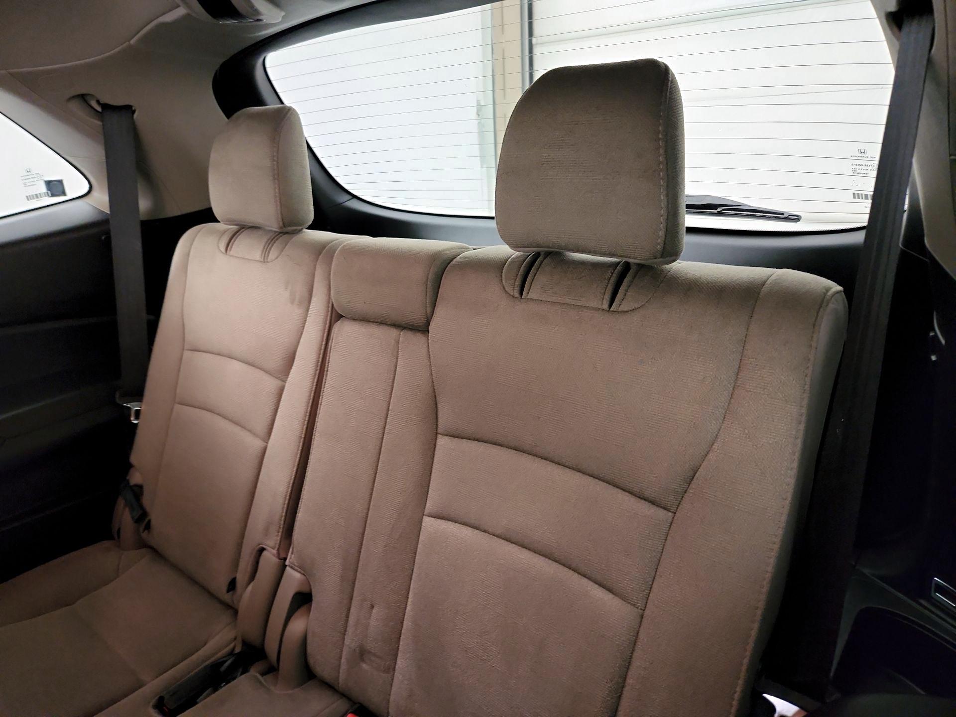 Thumbnail: 2019 Honda Pilot - 20