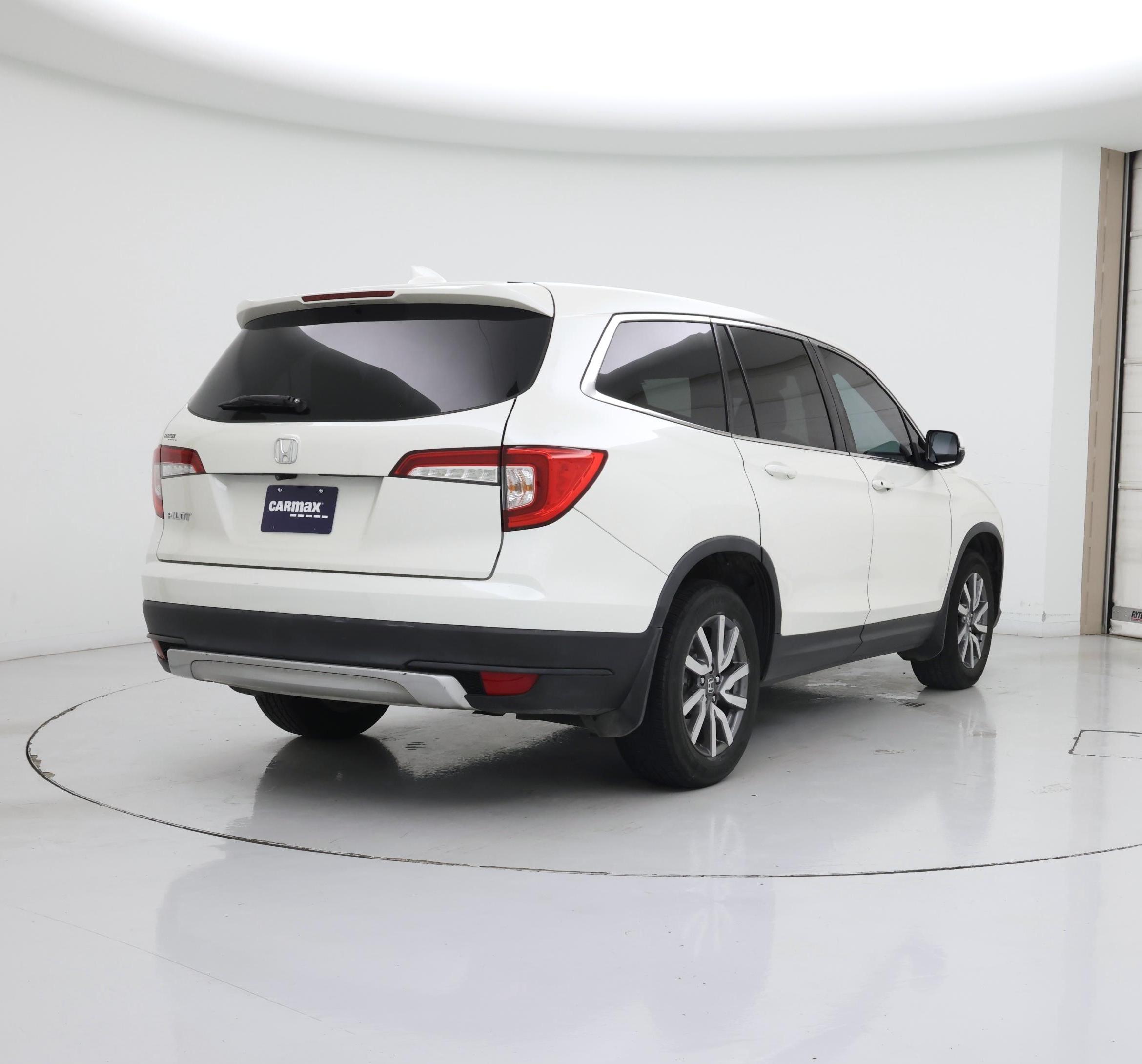 Thumbnail: 2019 Honda Pilot - 8