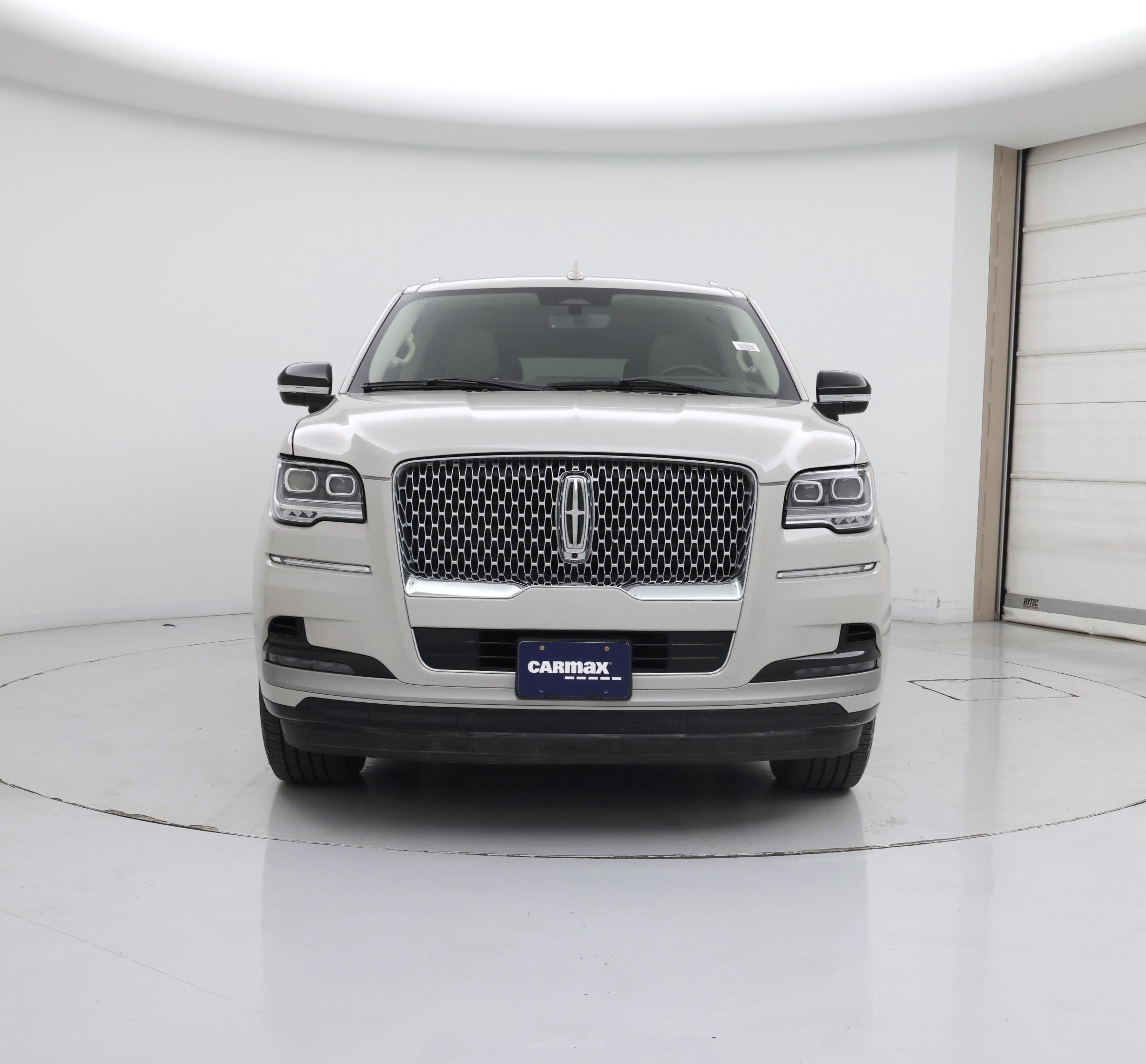 Thumbnail: 2024 Lincoln Navigator L - 5