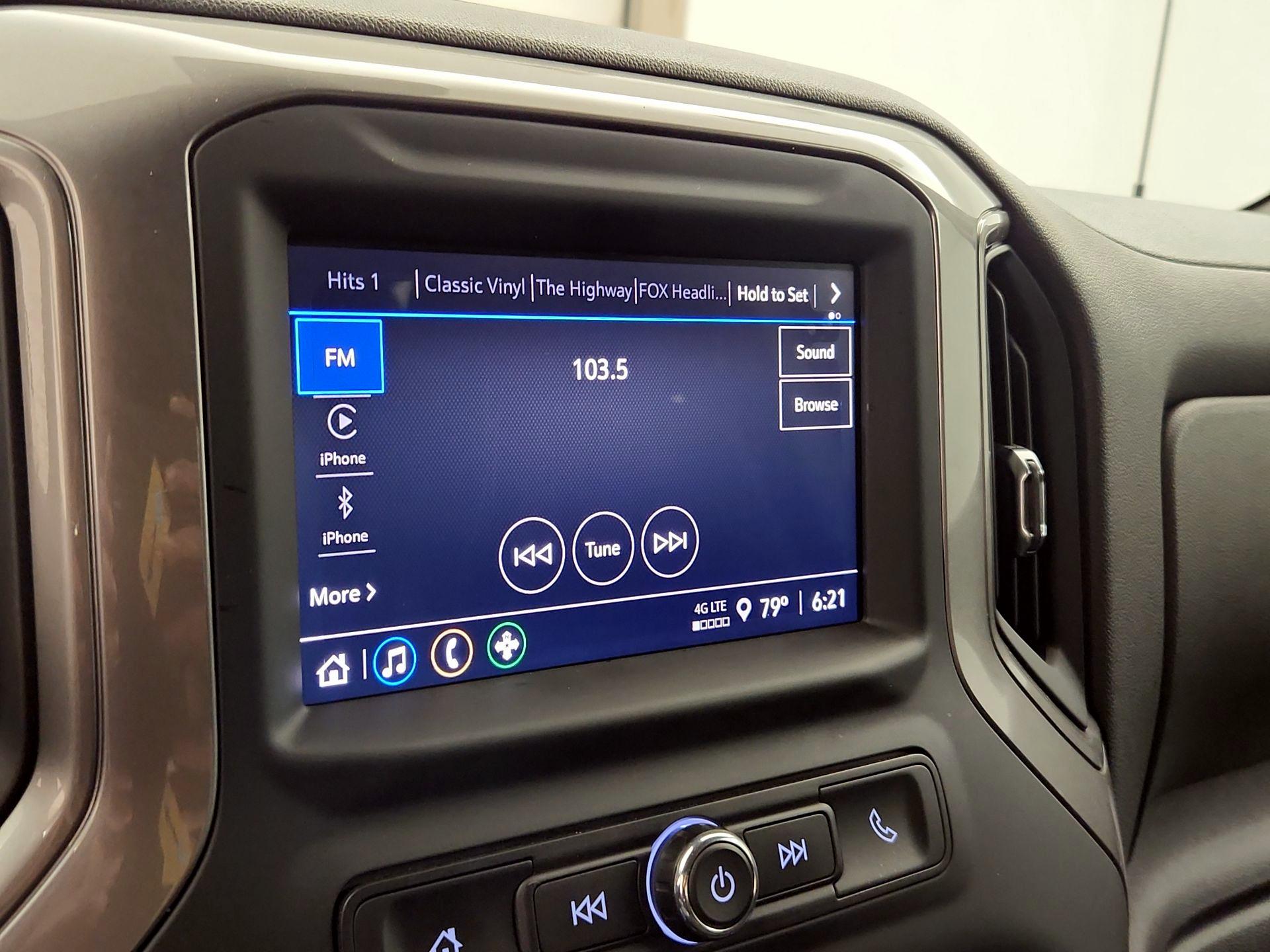 Thumbnail: 2024 Chevrolet Silverado 1500 - 15