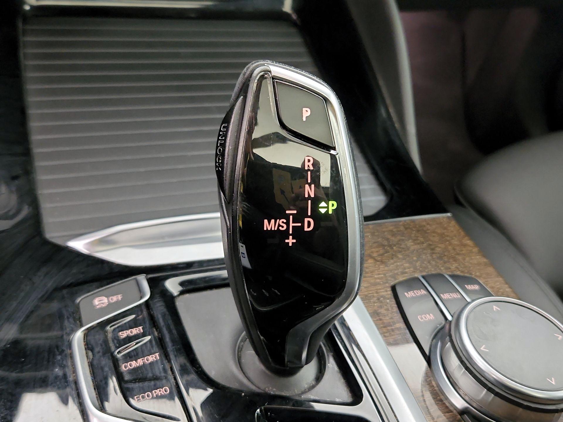 Thumbnail: 2019 BMW X4 - 18