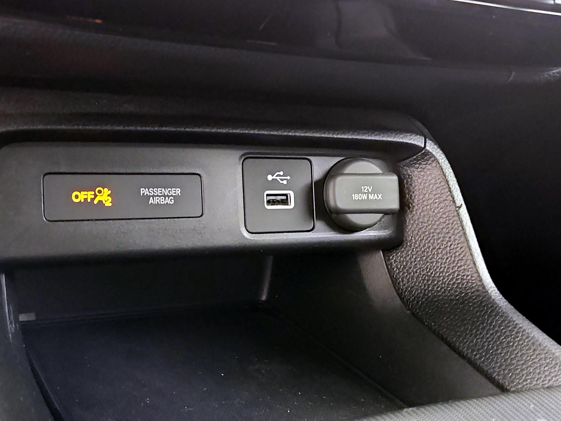 Thumbnail: 2023 Honda Civic - 18