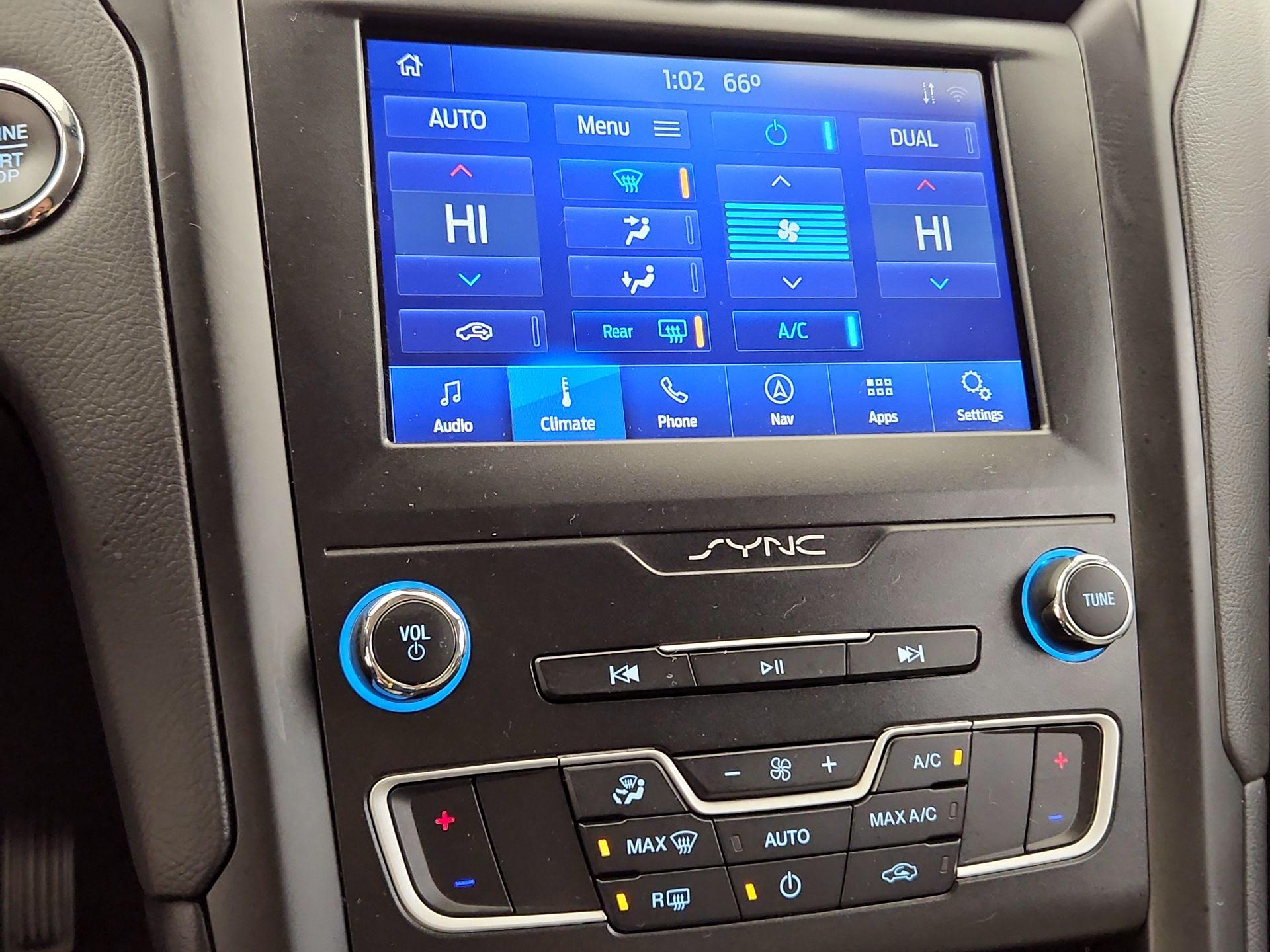 Thumbnail: 2020 Ford Fusion - 17