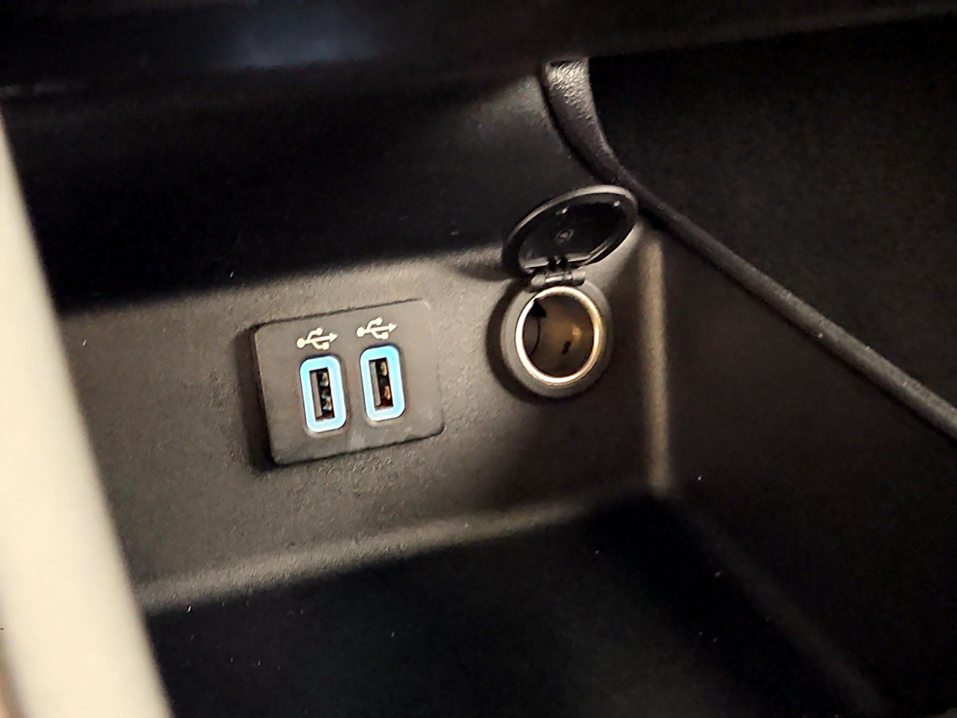 Thumbnail: 2020 Ford Fusion - 19