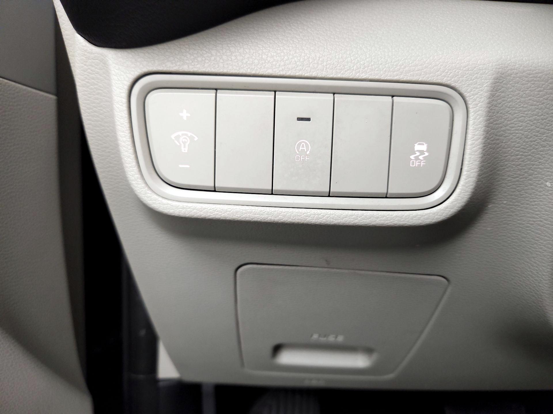 Thumbnail: 2021 Kia Soul - 13