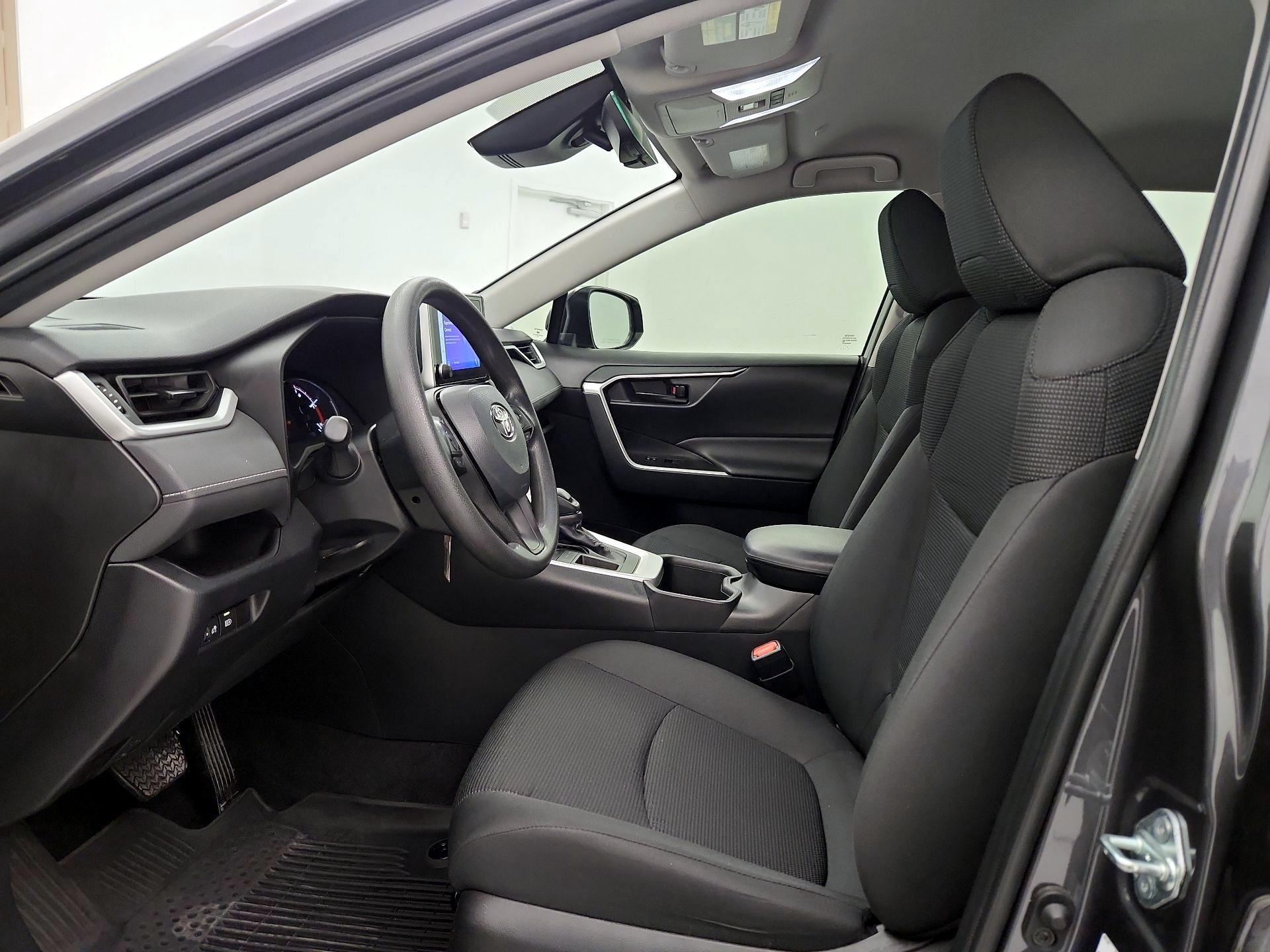 Thumbnail: 2024 Toyota RAV4 - 11