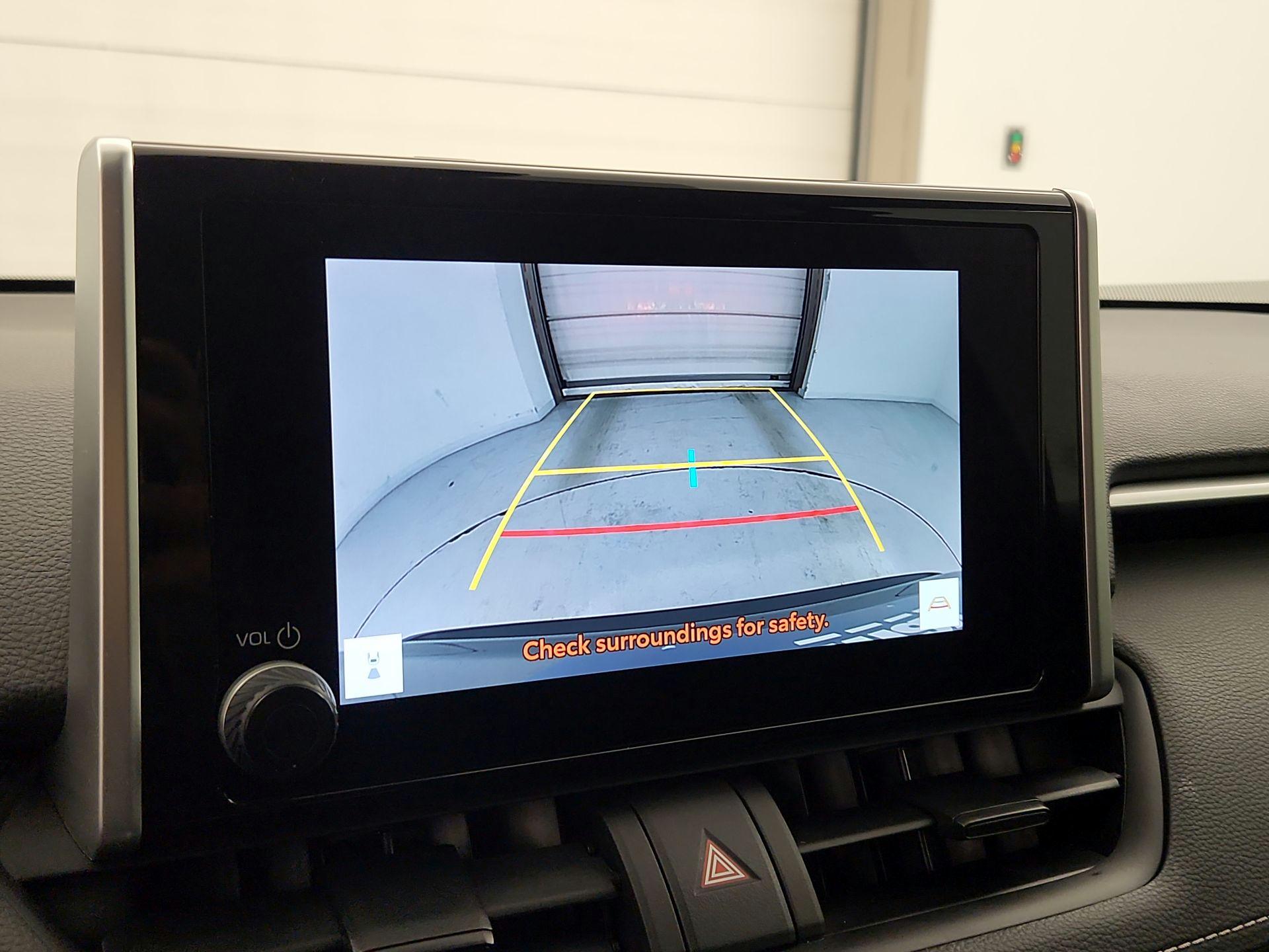 Thumbnail: 2024 Toyota RAV4 - 15