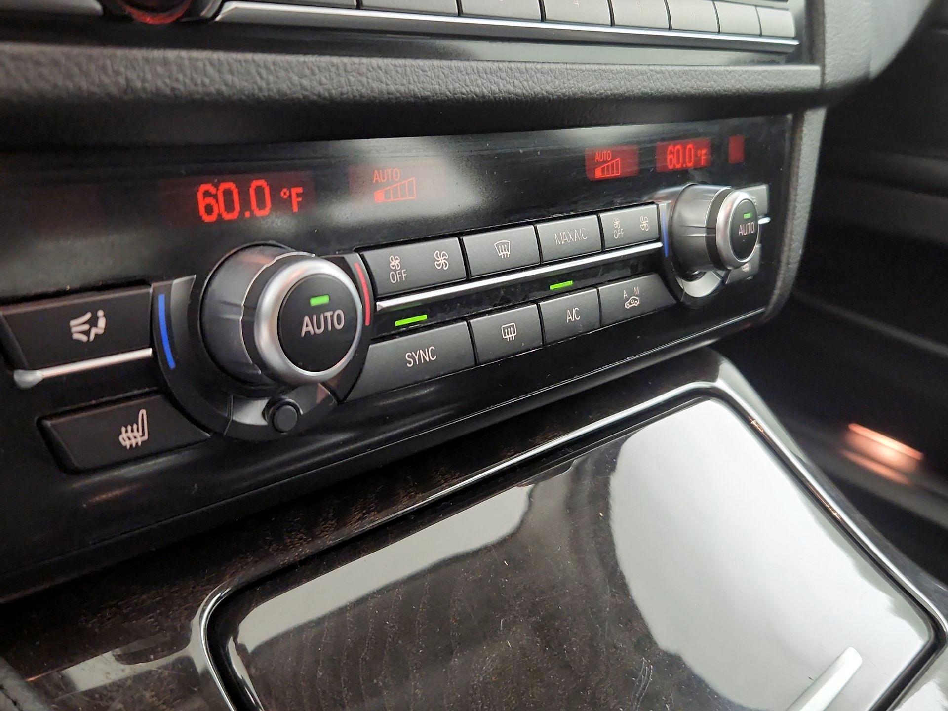 Thumbnail: 2016 BMW 5 Series - 17