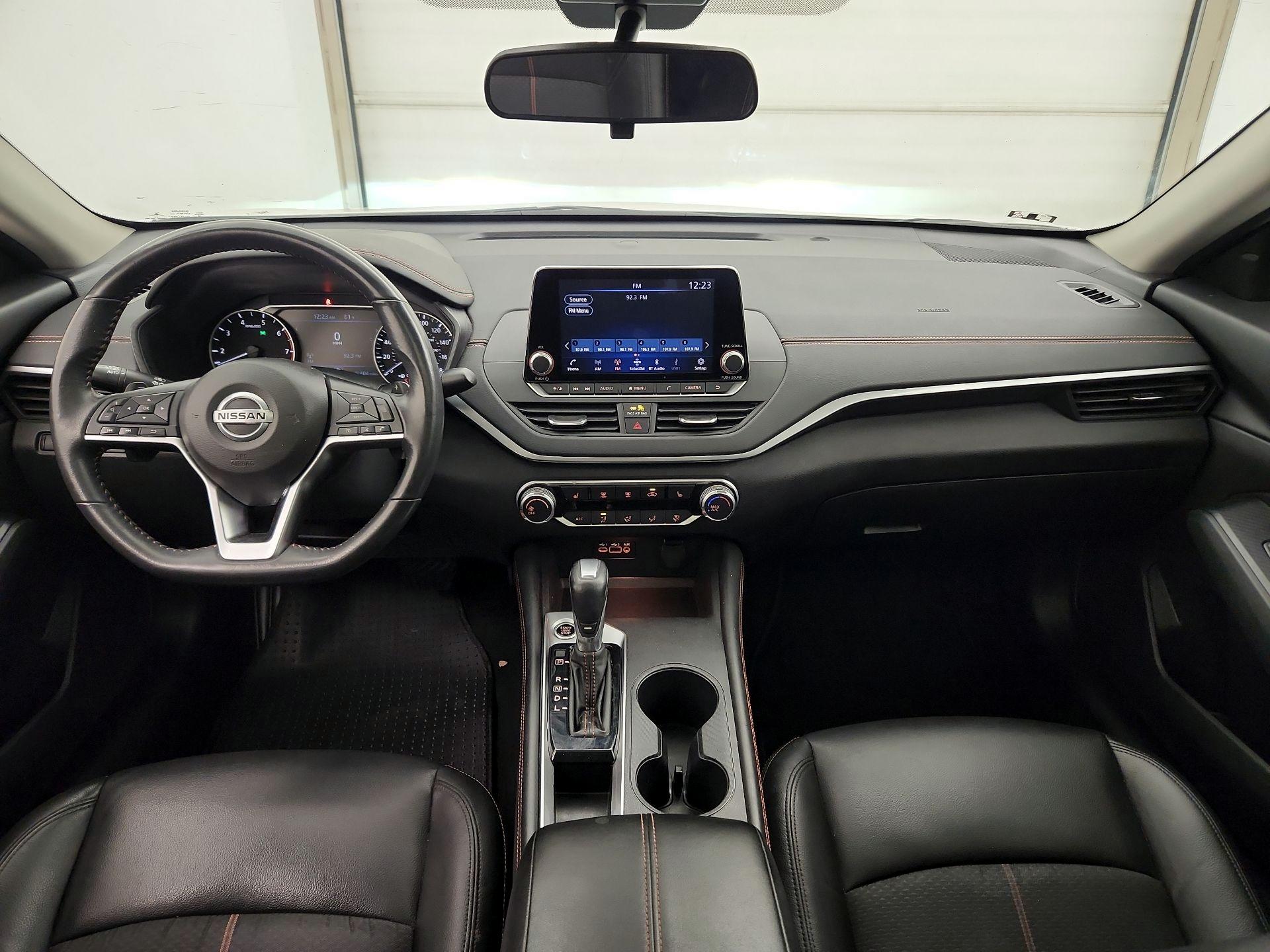 Thumbnail: 2022 Nissan Altima - 9