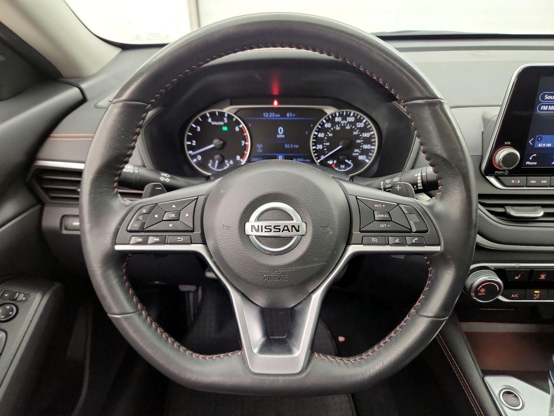 Thumbnail: 2022 Nissan Altima - 10