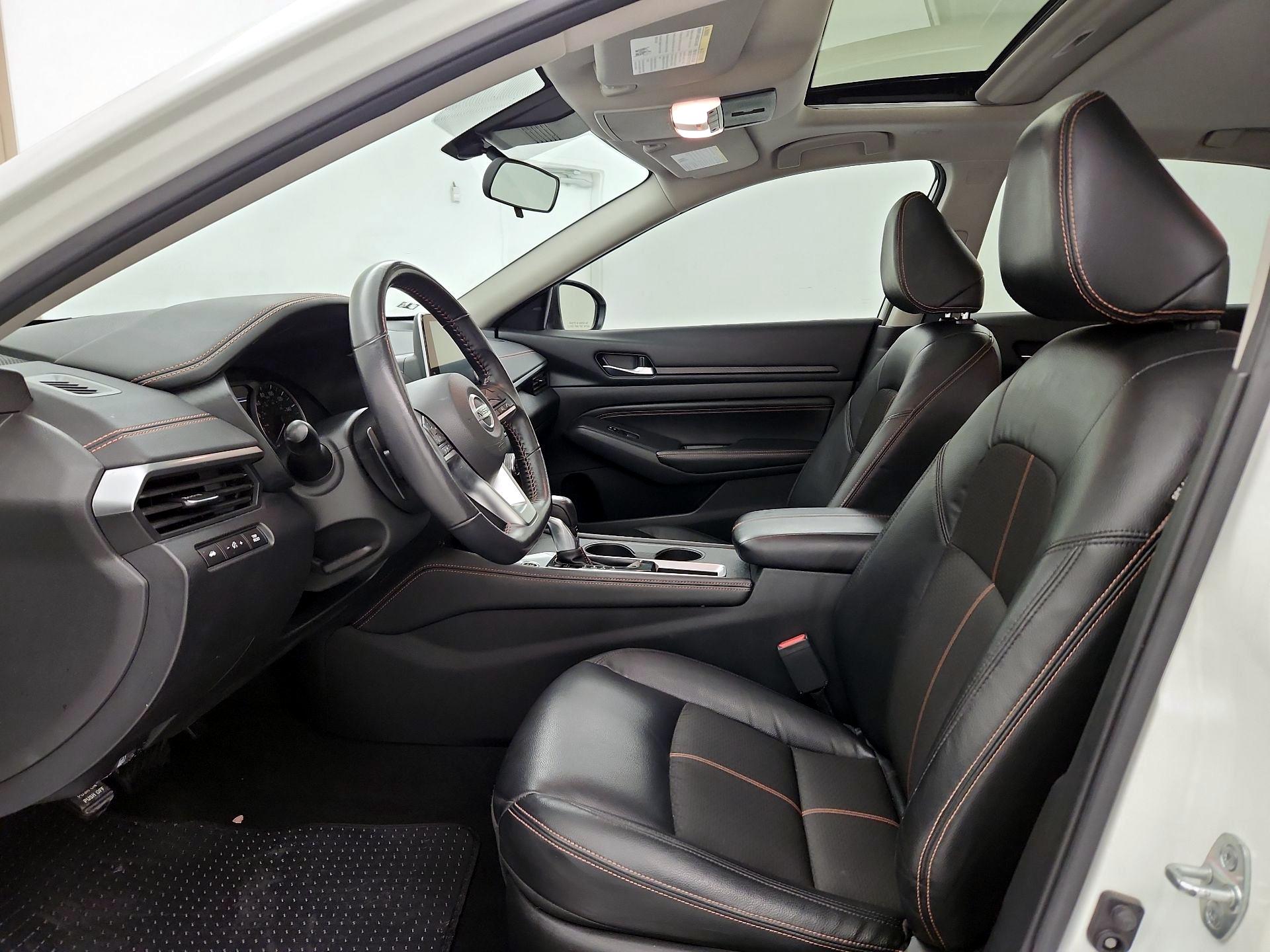 Thumbnail: 2022 Nissan Altima - 11