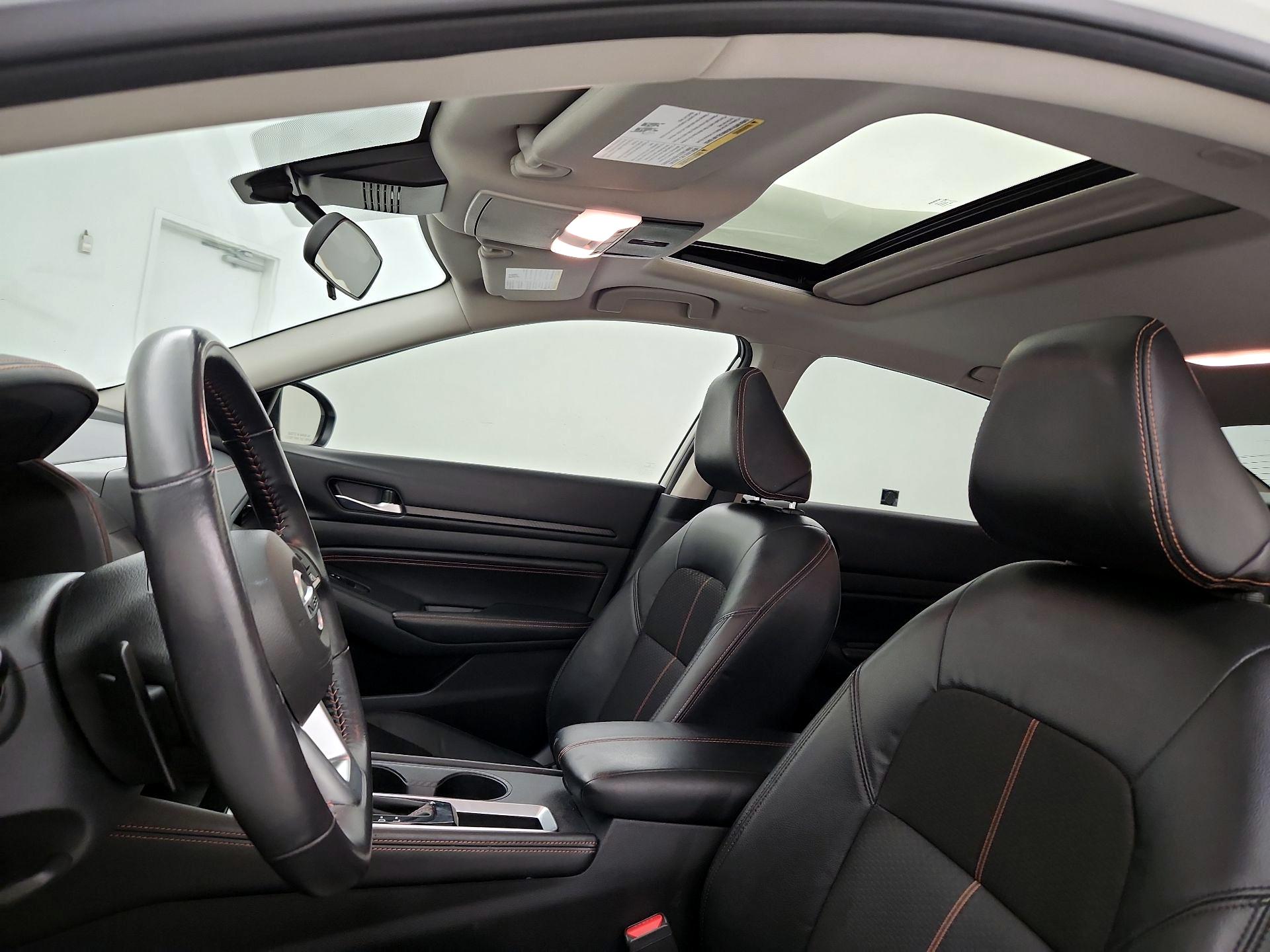 Thumbnail: 2022 Nissan Altima - 19