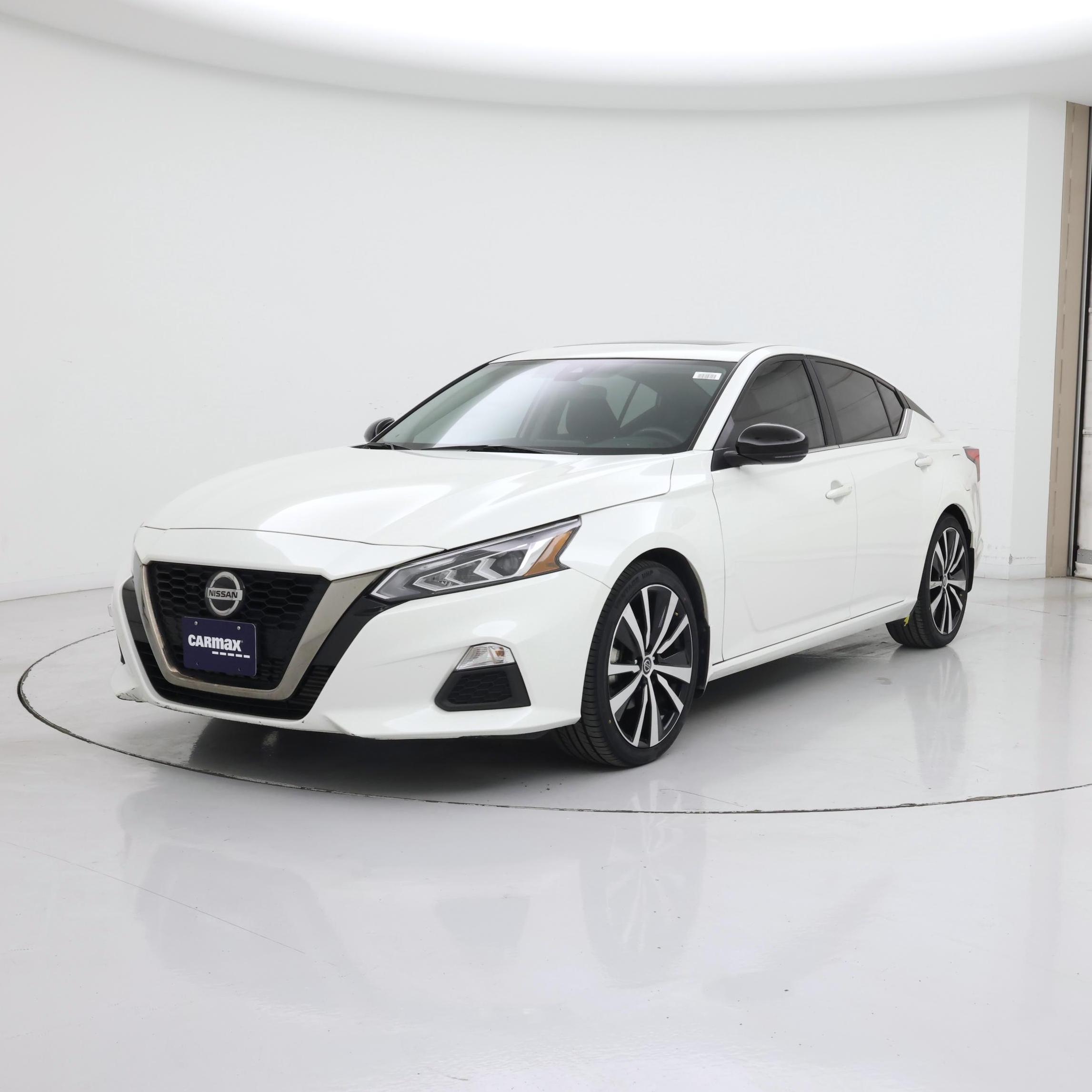 Thumbnail: 2022 Nissan Altima - 4