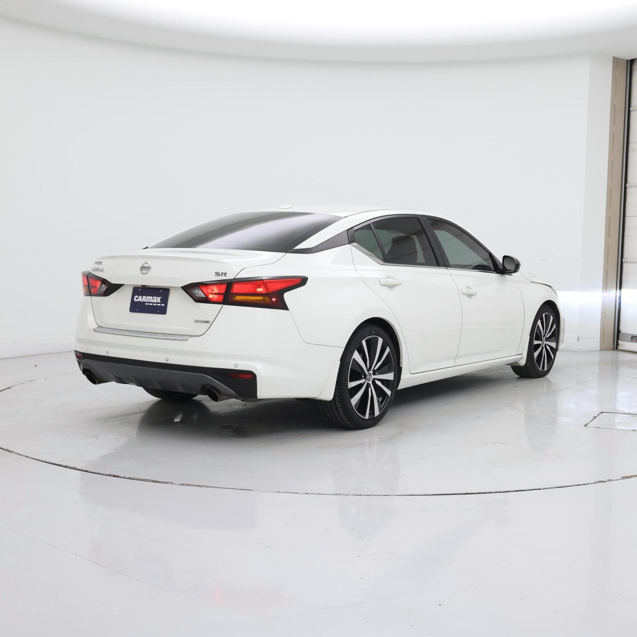 Thumbnail: 2022 Nissan Altima - 8