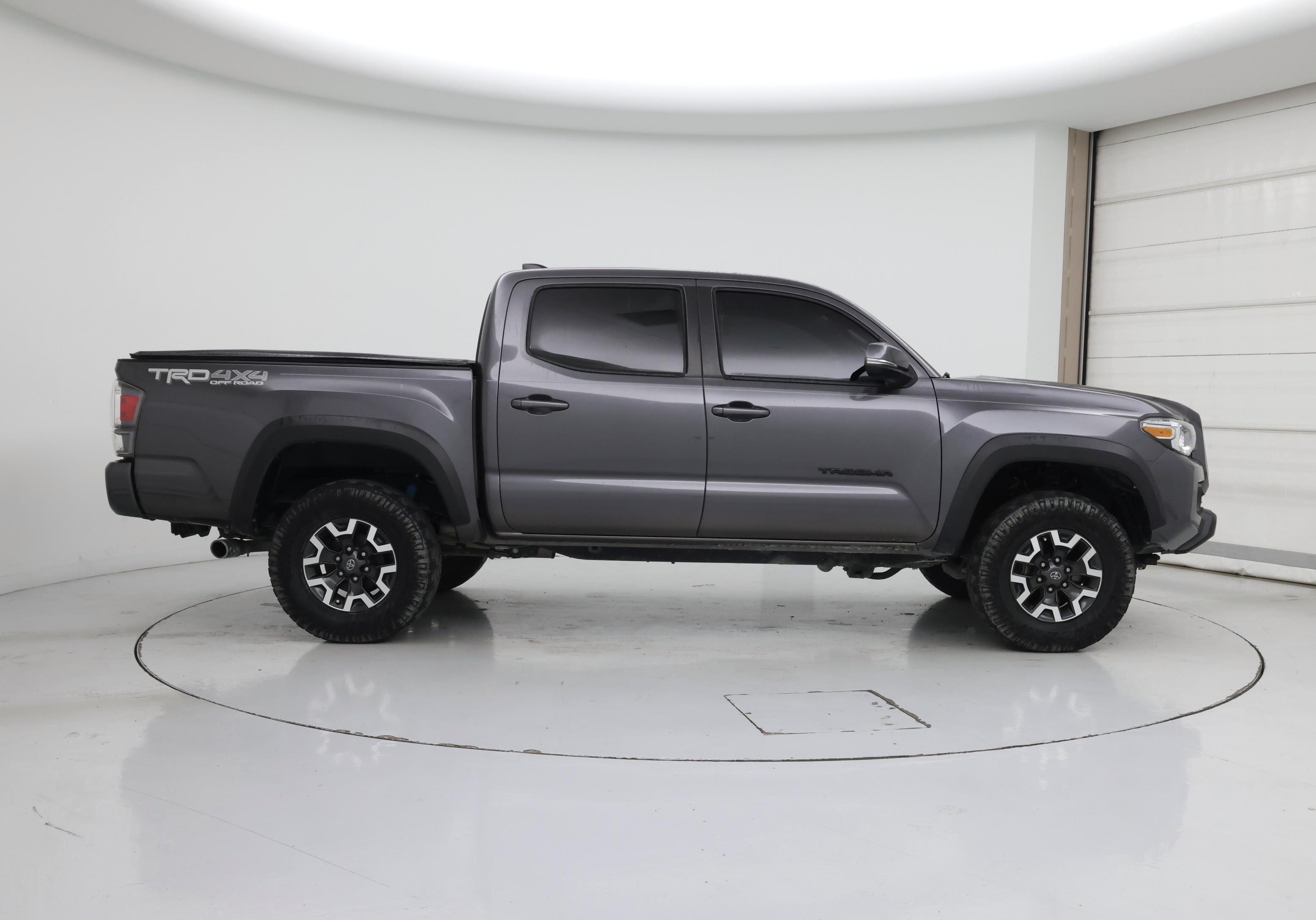 Thumbnail: 2021 Toyota Tacoma - 7