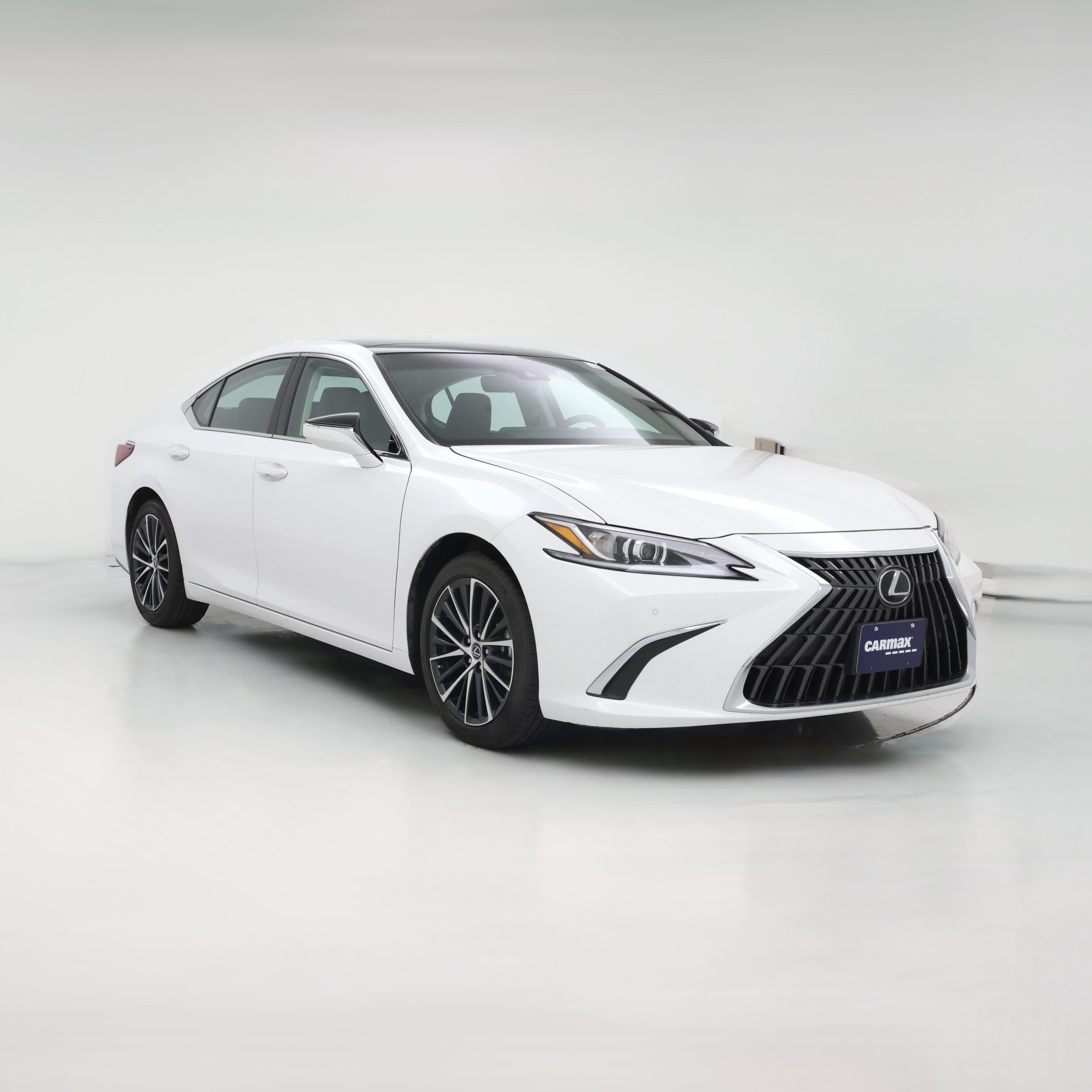 Thumbnail: 2022 Lexus ES - 1