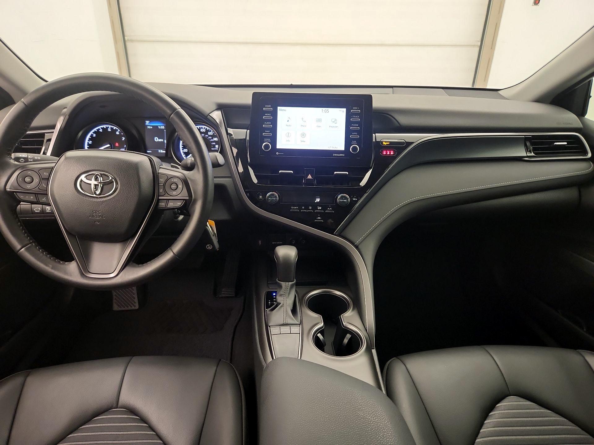 Thumbnail: 2023 Toyota Camry - 9