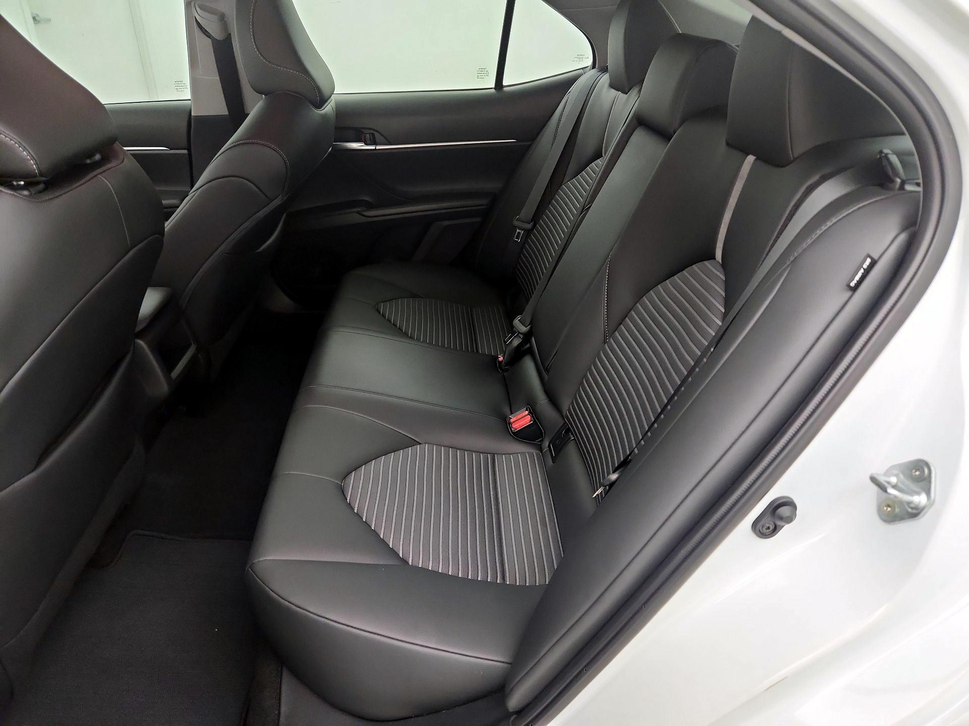 Thumbnail: 2023 Toyota Camry - 19