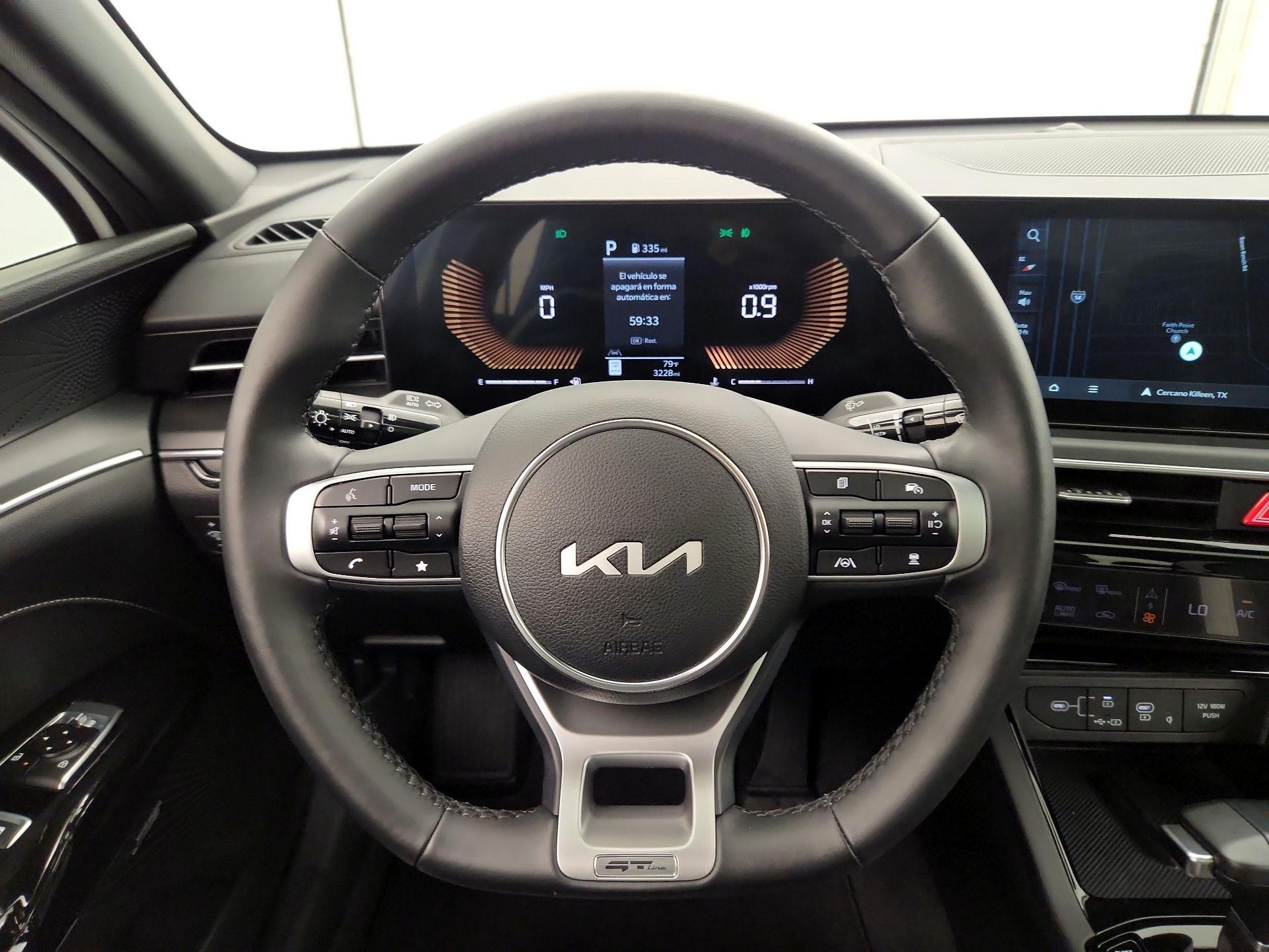 Thumbnail: 2025 Kia K5 - 10