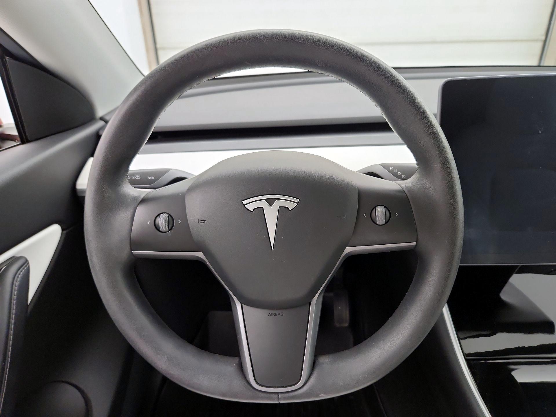 Thumbnail: 2021 Tesla Model Y - 10