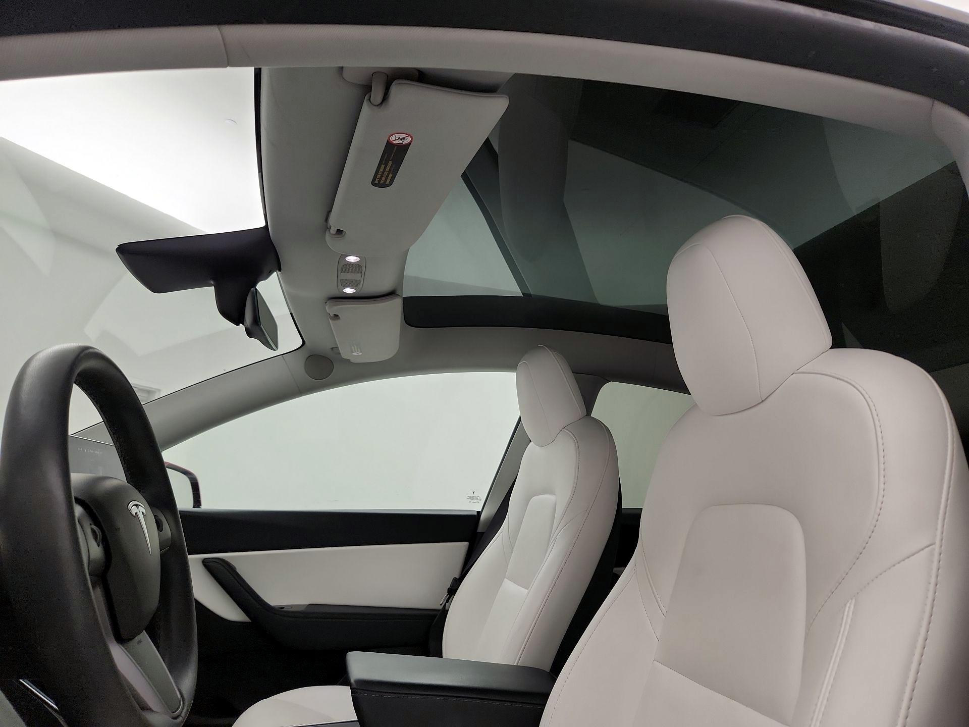 Thumbnail: 2021 Tesla Model Y - 18