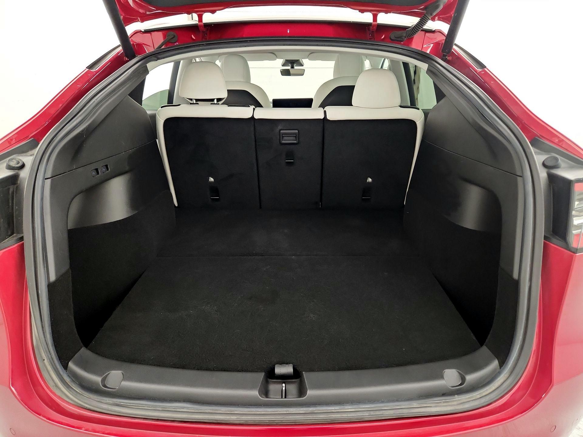 Thumbnail: 2021 Tesla Model Y - 20