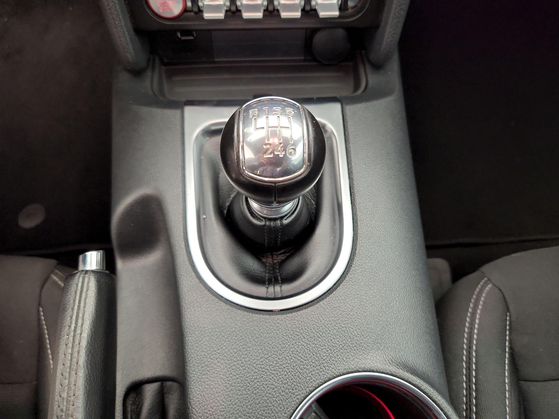 Thumbnail: 2022 Ford Mustang - 17