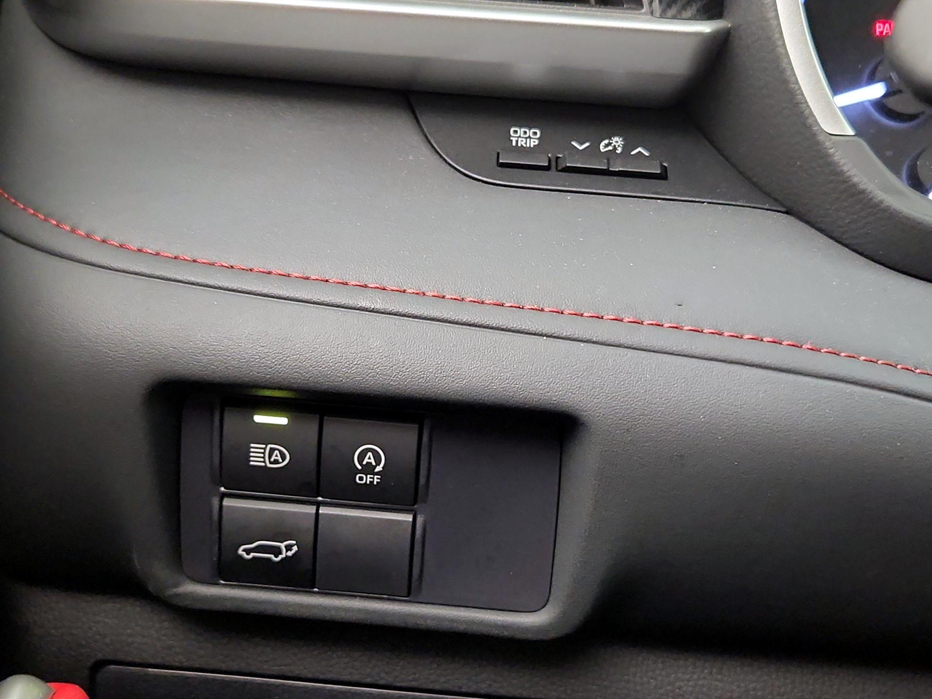 Thumbnail: 2024 Toyota Highlander - 13