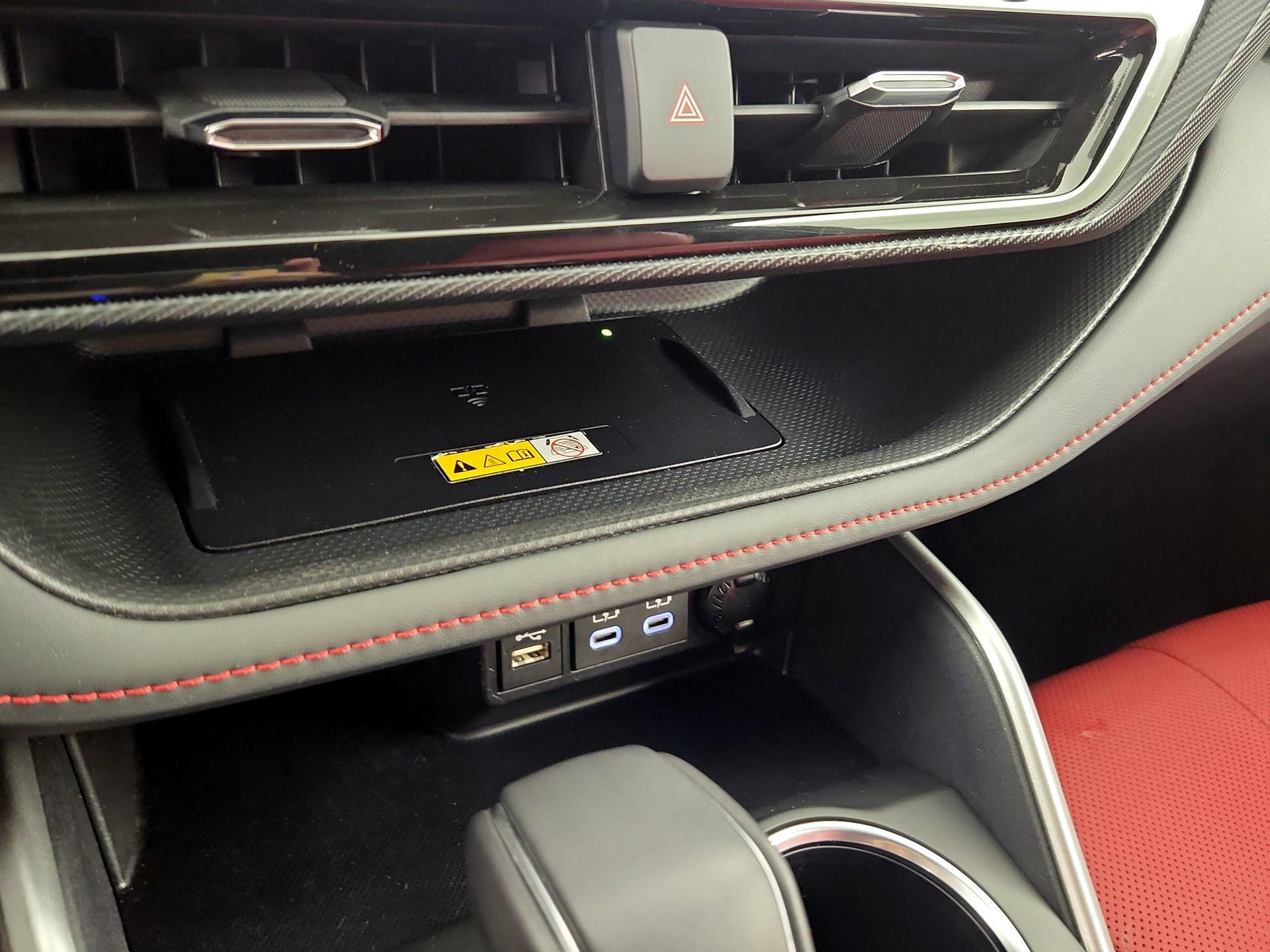 Thumbnail: 2024 Toyota Highlander - 18