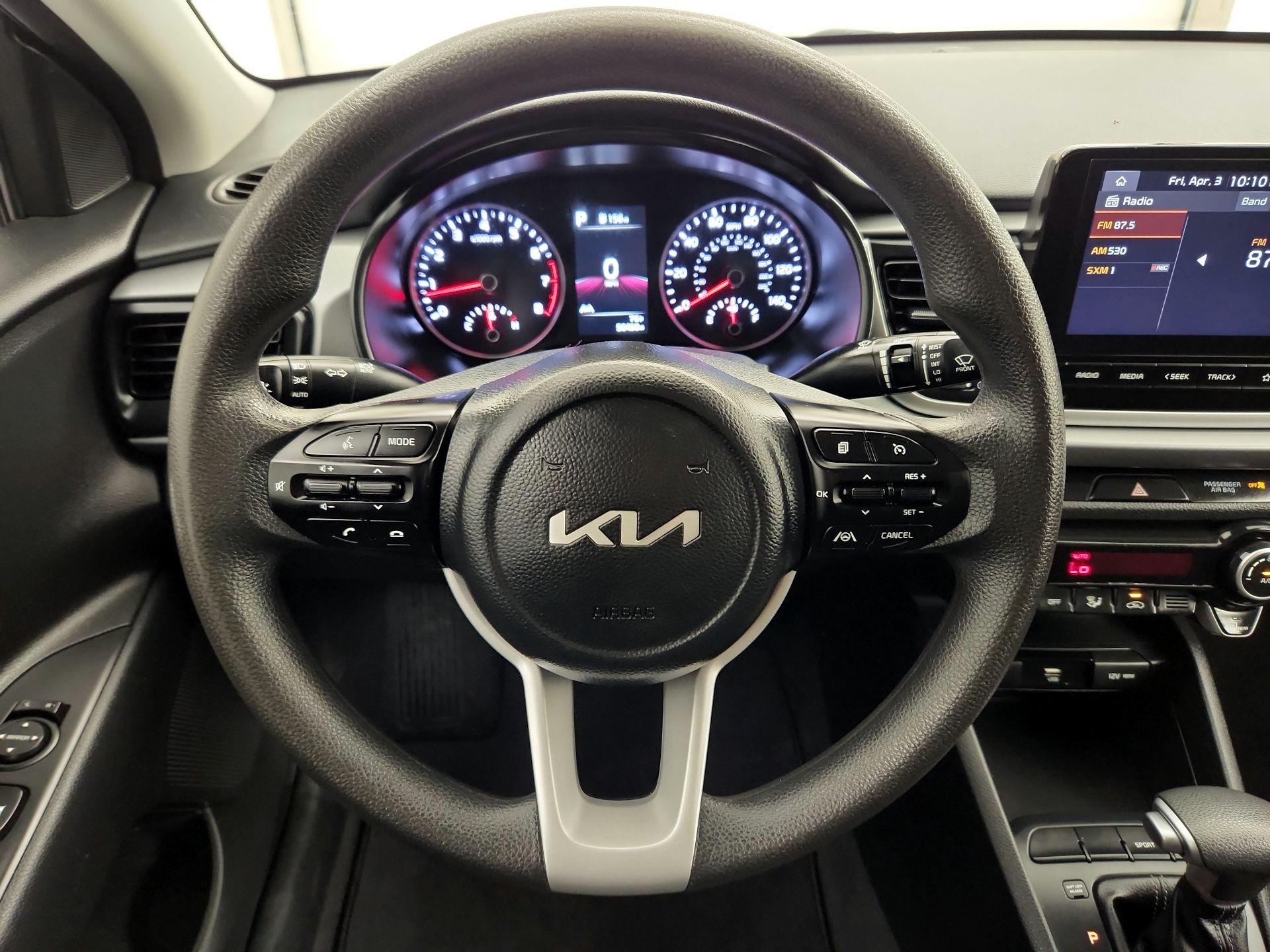 Thumbnail: 2023 Kia Rio - 10