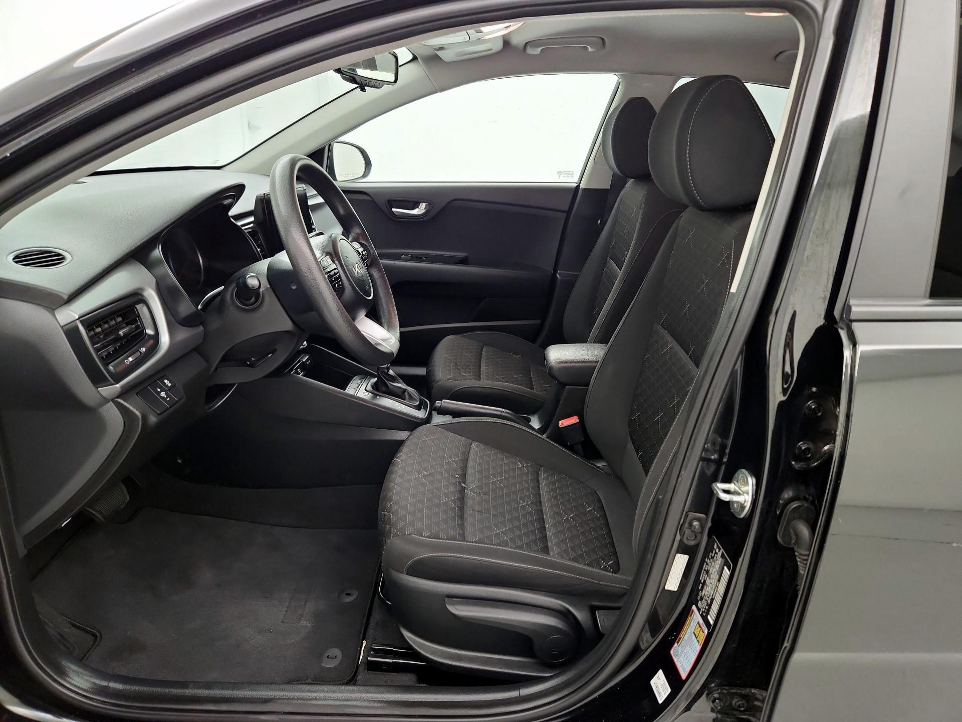 Thumbnail: 2023 Kia Rio - 11