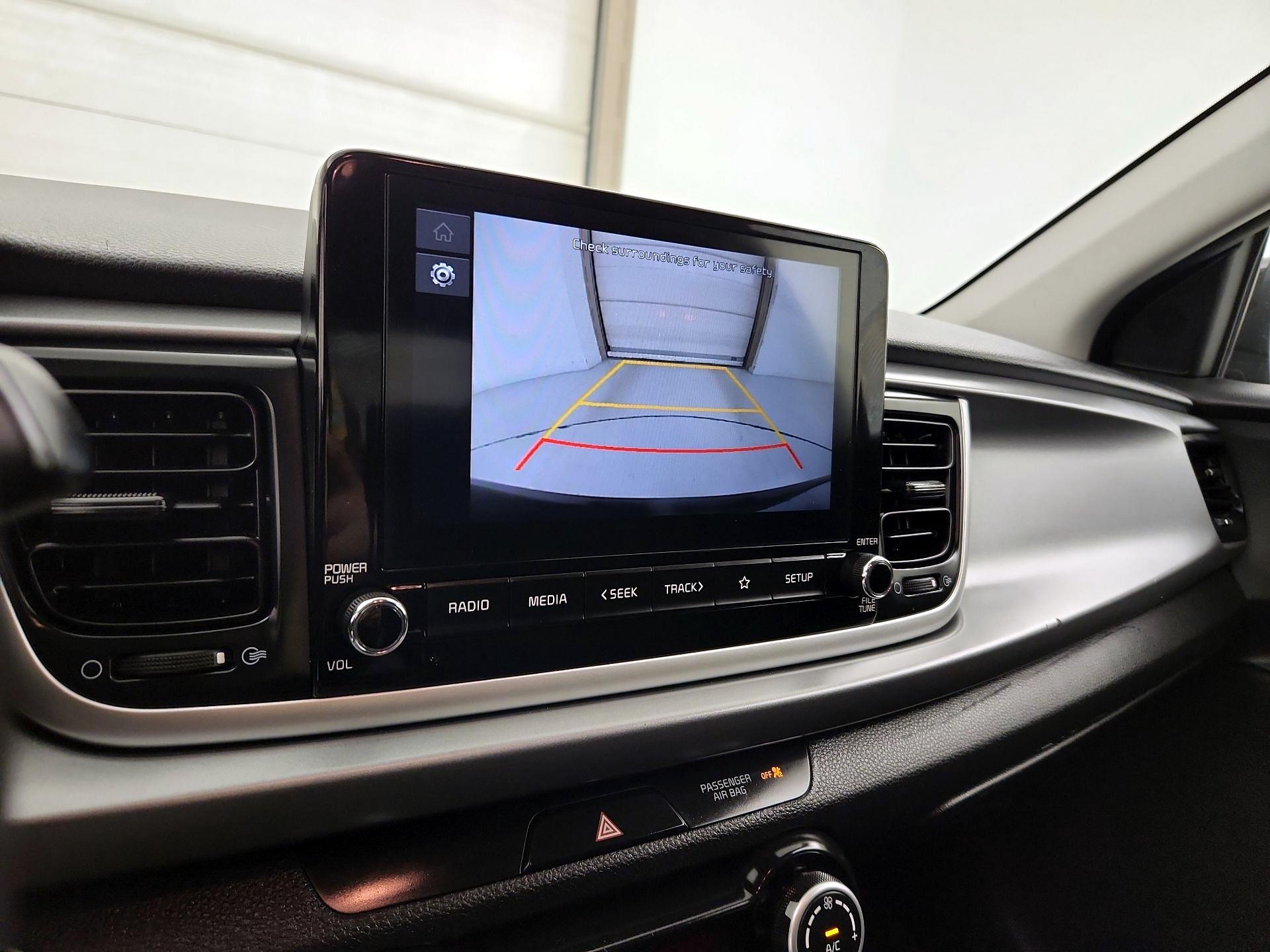 Thumbnail: 2023 Kia Rio - 14