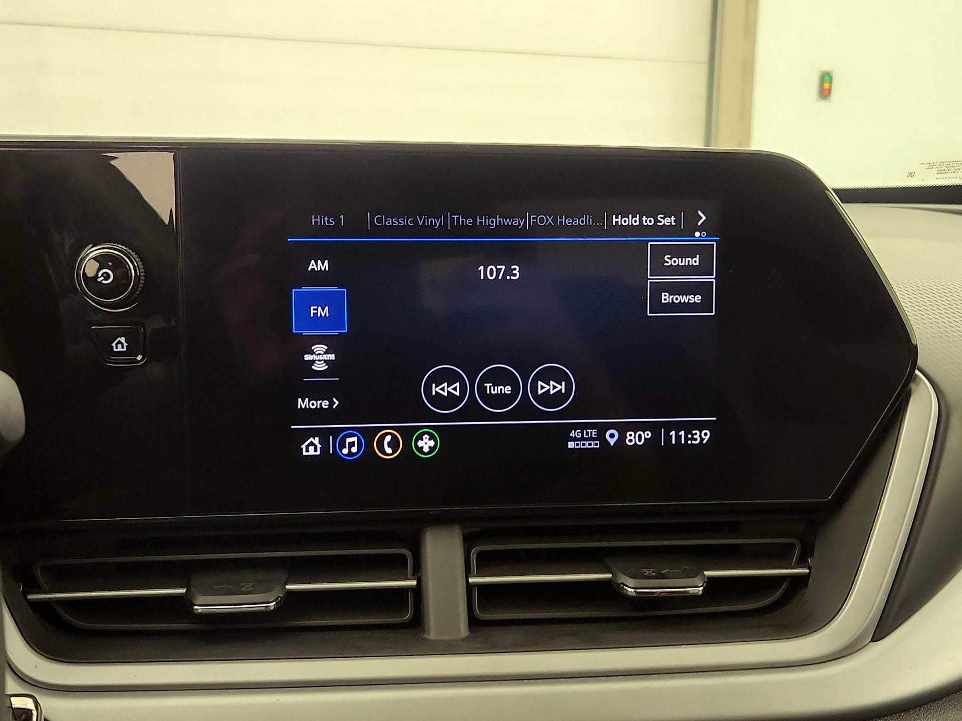 Thumbnail: 2025 Chevrolet Trax - 15