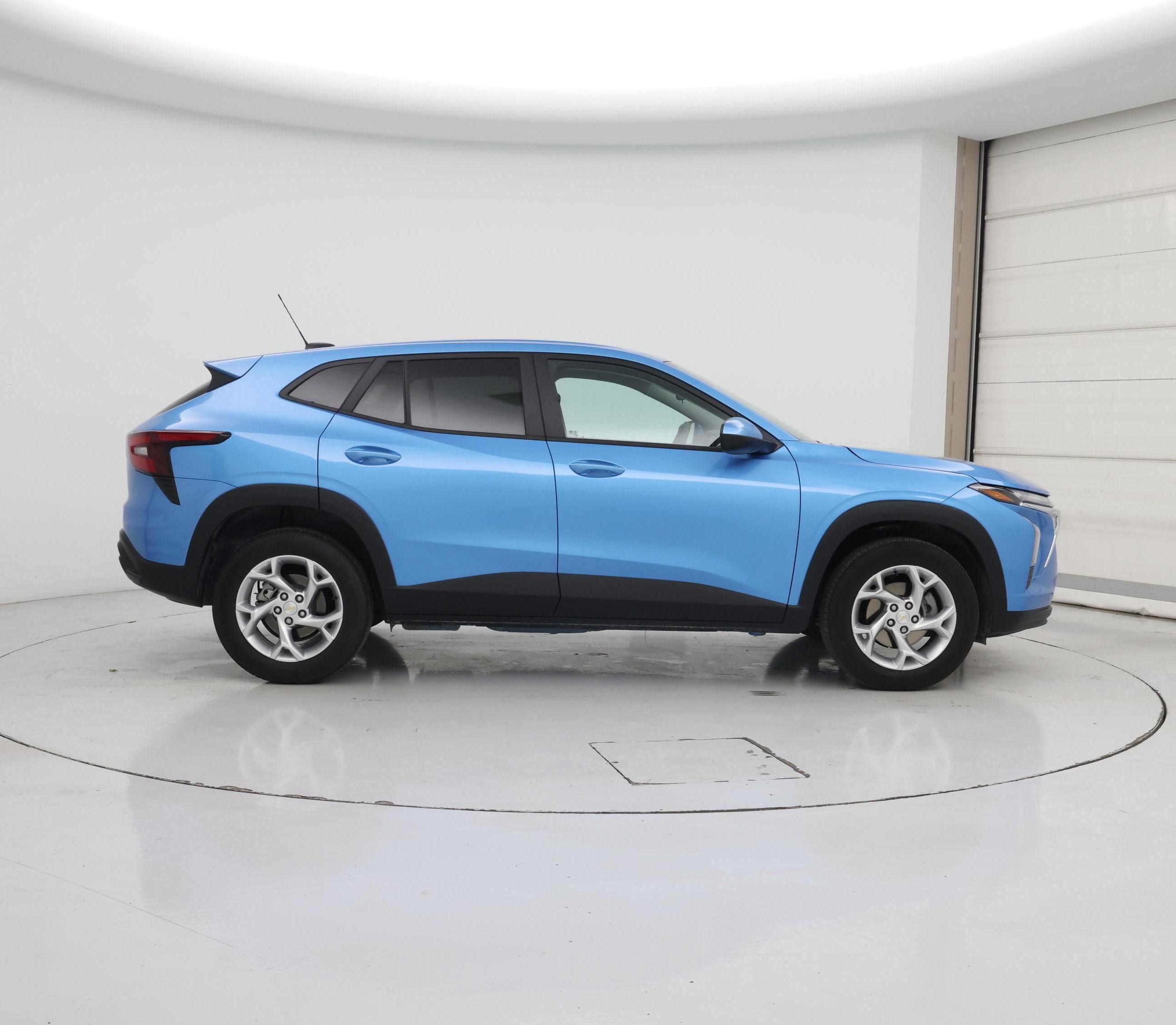 Thumbnail: 2025 Chevrolet Trax - 7