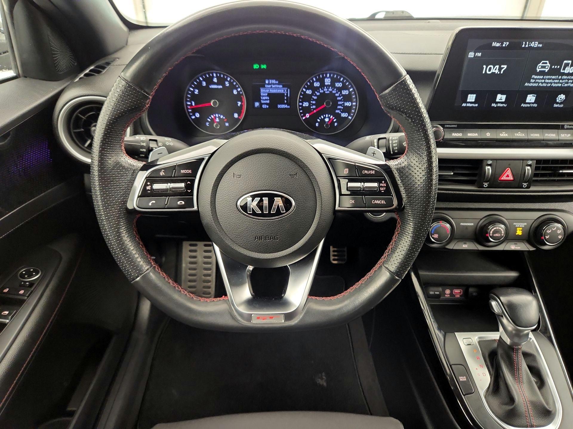 Thumbnail: 2020 Kia Forte - 10