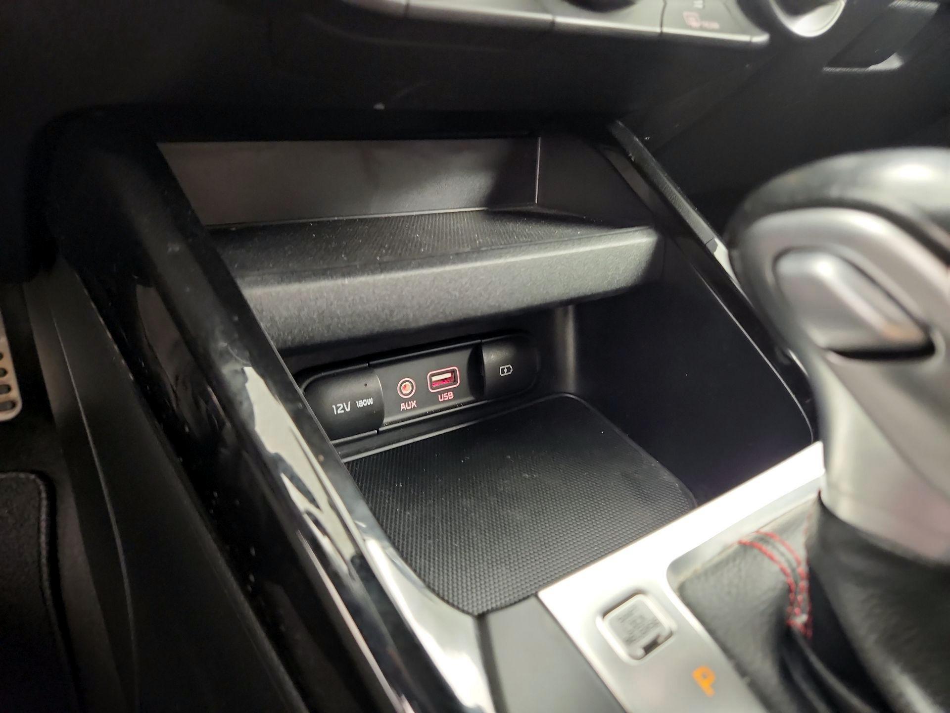 Thumbnail: 2020 Kia Forte - 18